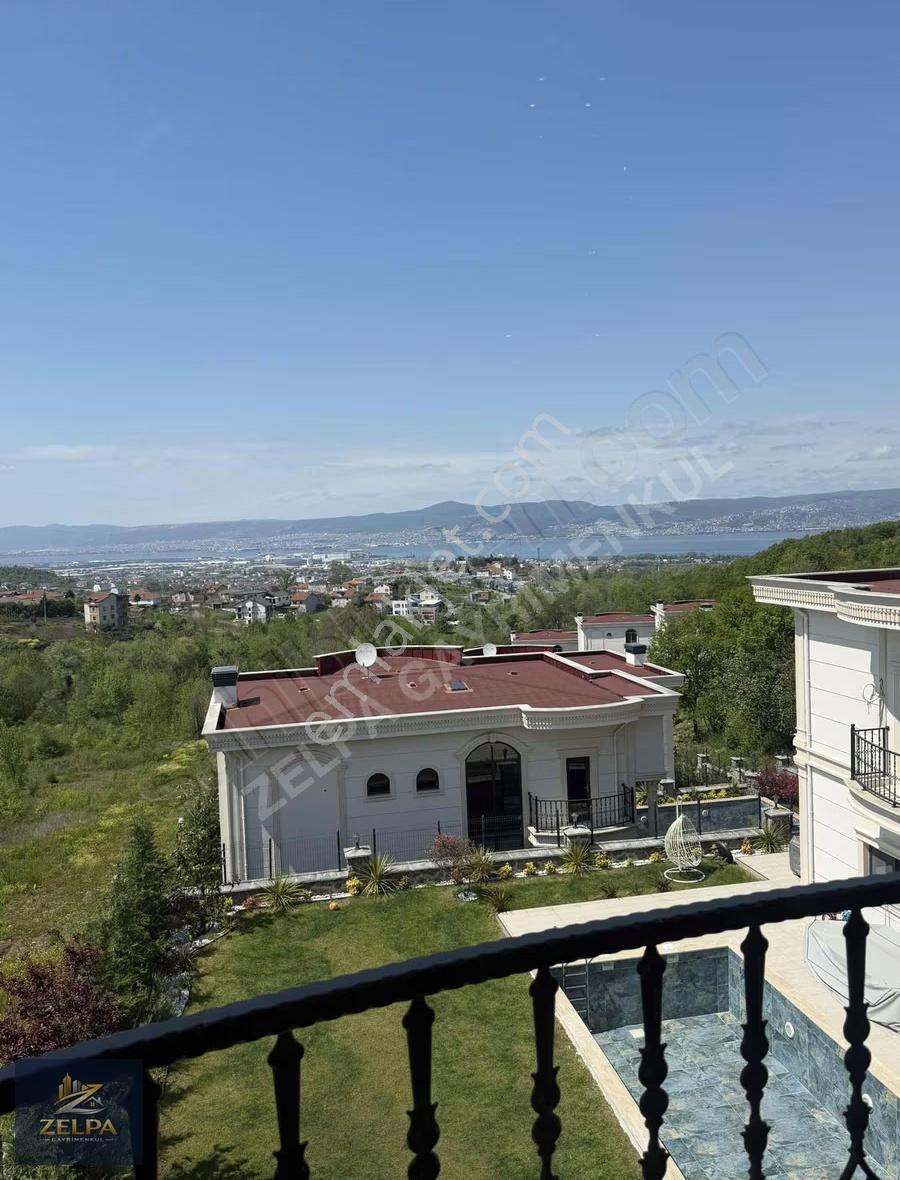 Site İçinde Full Deniz Manzaralı Lüks Eşyalı Yeni Nesil Villa - Görsel 21