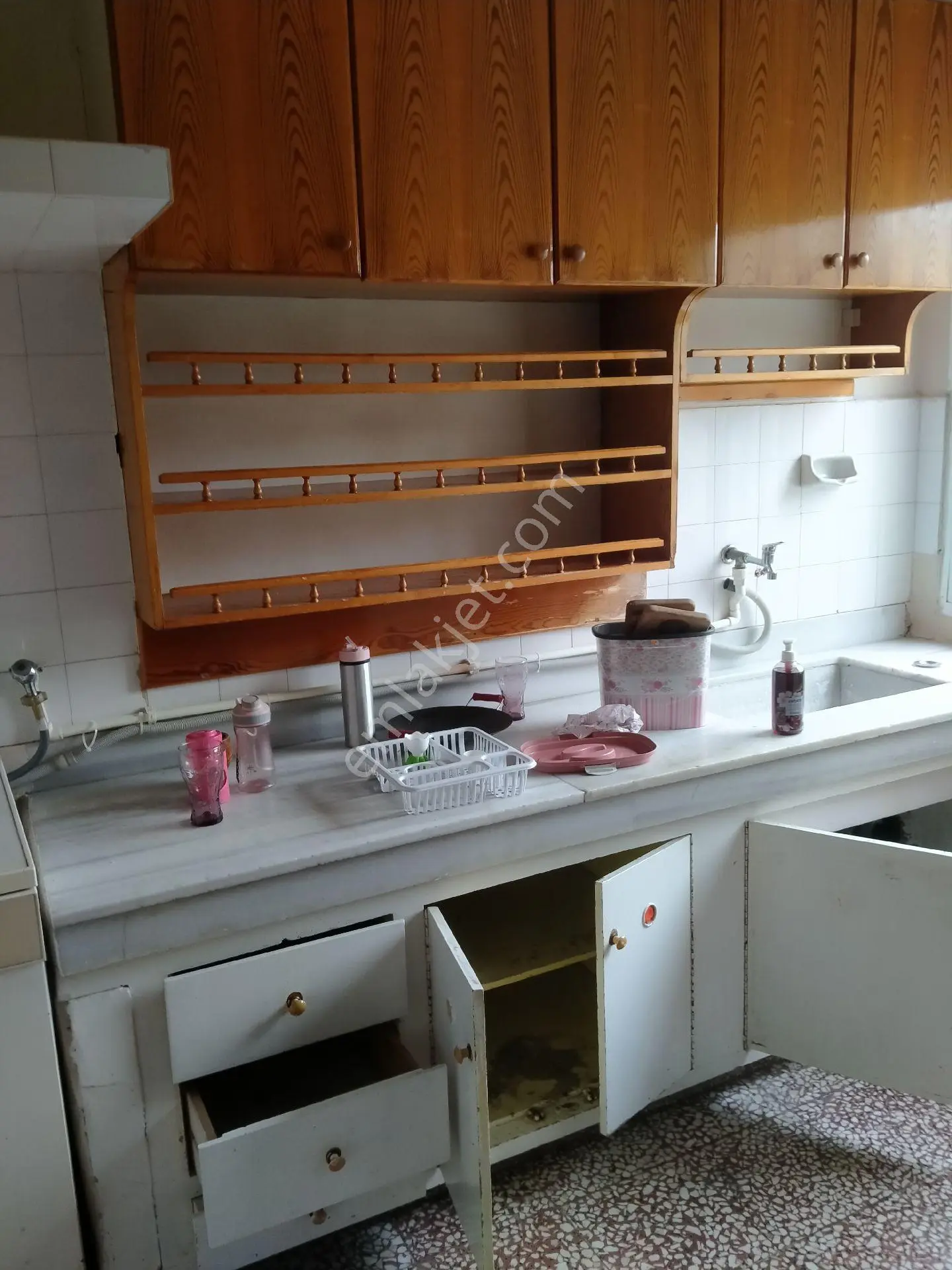 Latmos Emlak'tan Komple Satılık 3 Katlı Müstakil Ev - Görsel 4
