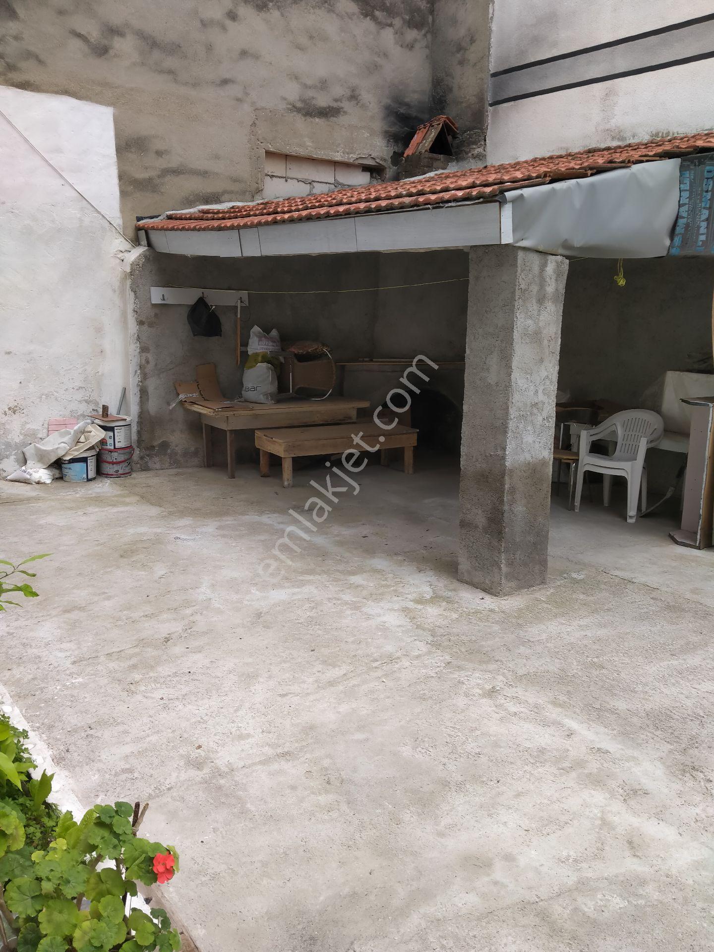 Latmos Emlak'tan Komple Satılık 3 Katlı Müstakil Ev - Görsel 3