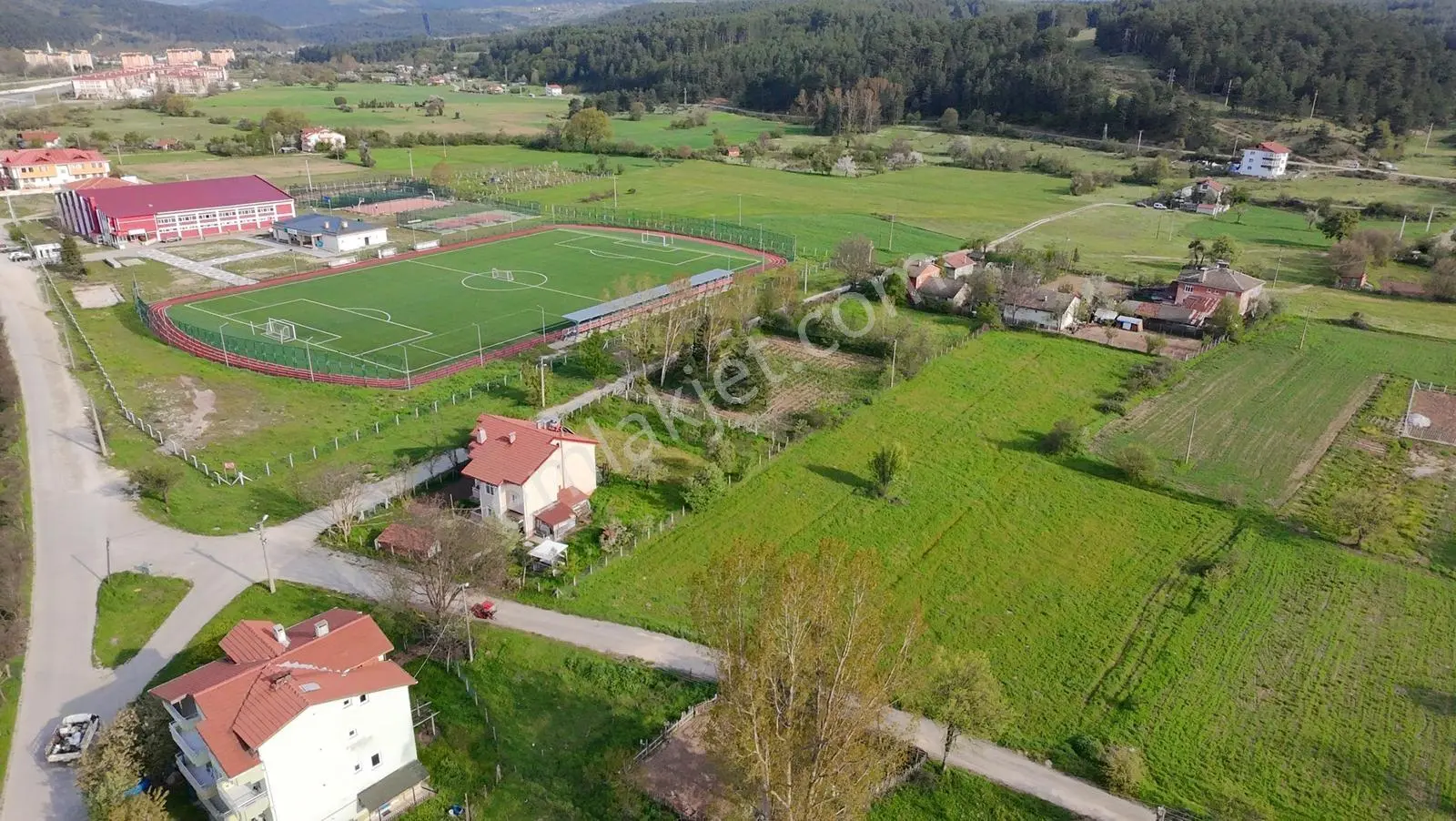 Merkeze Yakın Stadın Yanı İmarlı Arsalar - Görsel 3