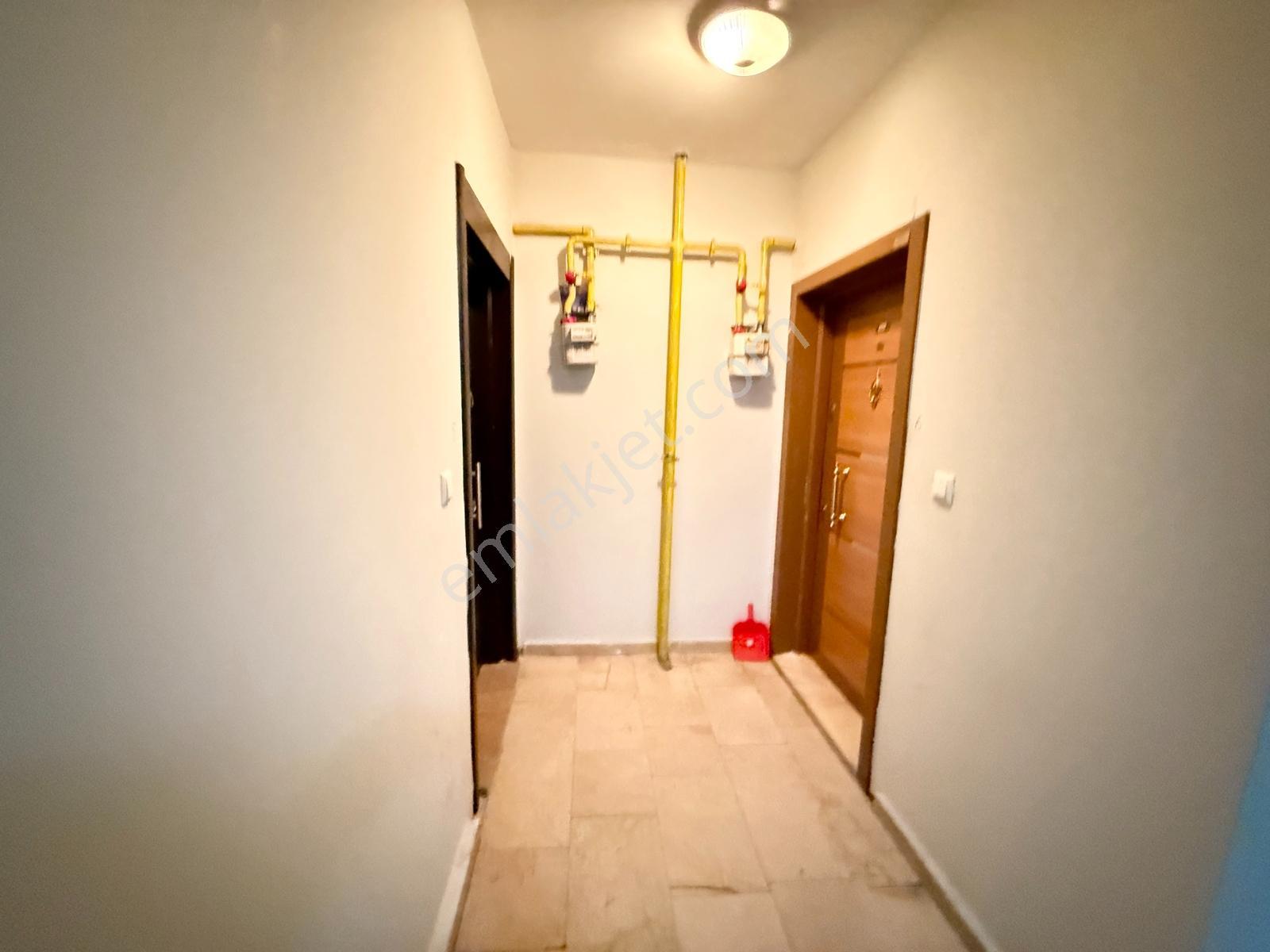 Özbey Emlaktan Anadolu Ünv. İçim Kapısı Yakını Satılık 1+1 - Görsel 13