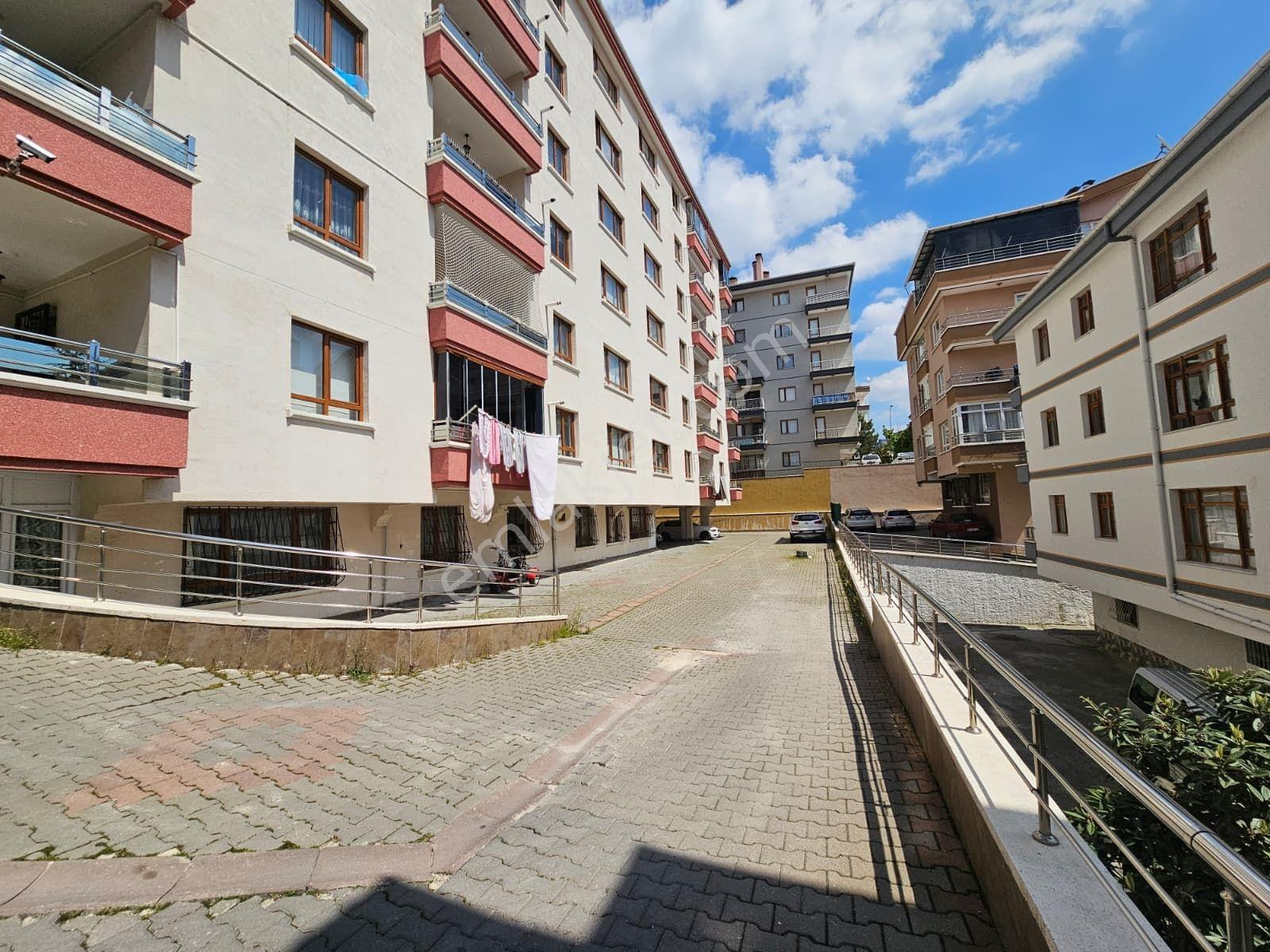 Bademlik Zeytinlik Sok.ta Ful Yapılı, Ebeveyn B. Asansörlü 4+1 - Görsel 23