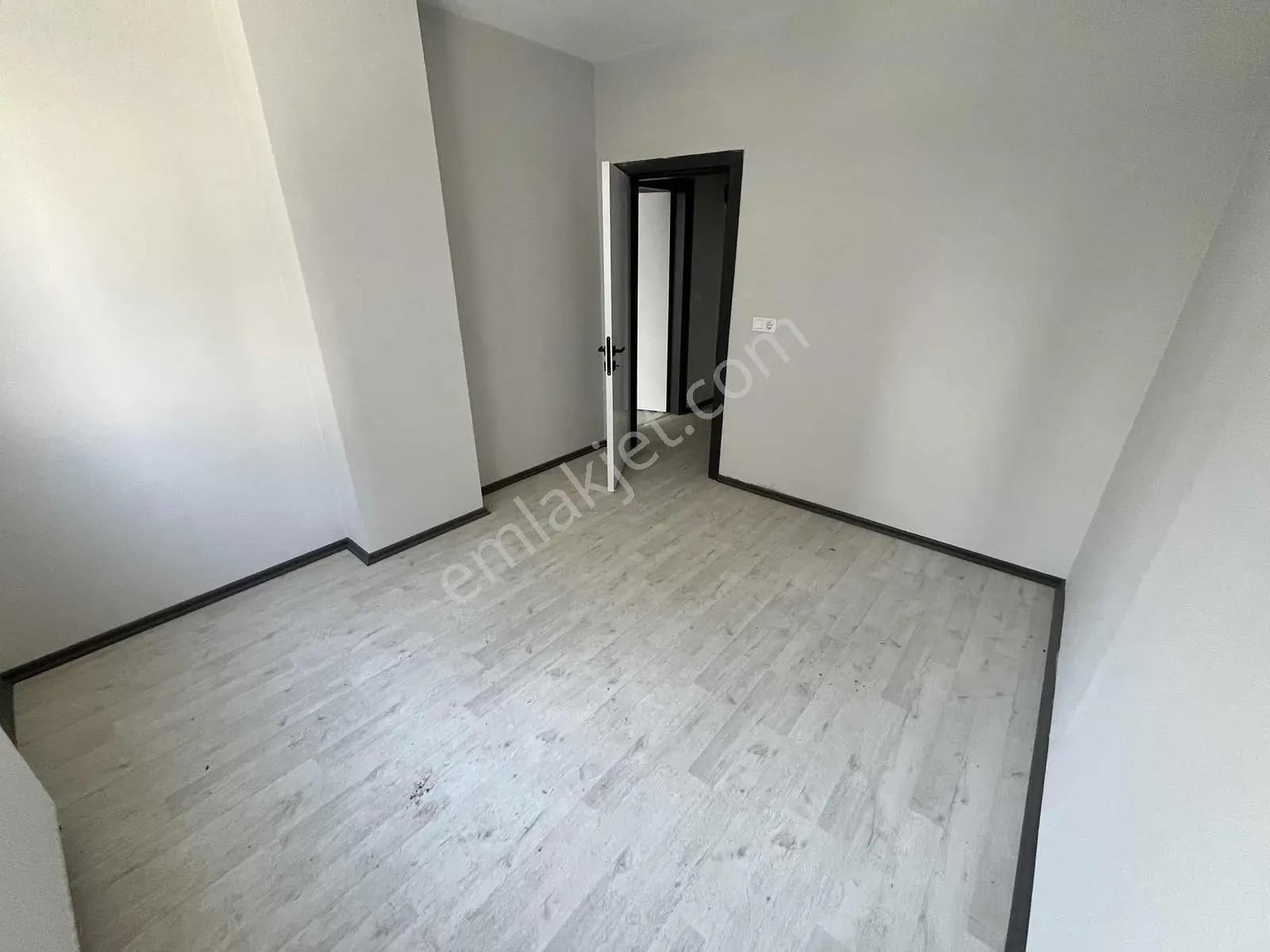 Çerkezköy Kızılpınarda Kiralık 1+1 Daire - Görsel 2
