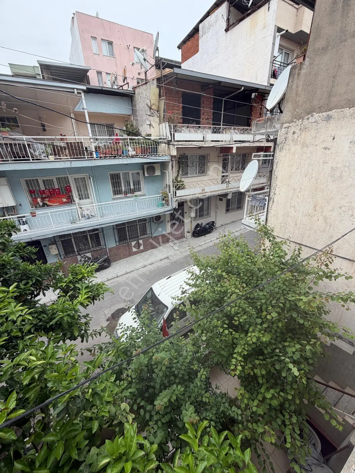 Demetten Bahar Mahallesinde 2+1 Kapalı Mutfak Arakat Satılık.. - Görsel 14