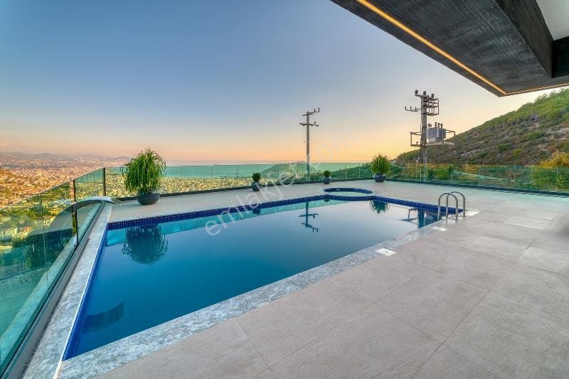 Alanya Tepe Mah. Lüks Eşyalı Deniz Doğa Ve Kale Manzaralı Villa - Görsel 5
