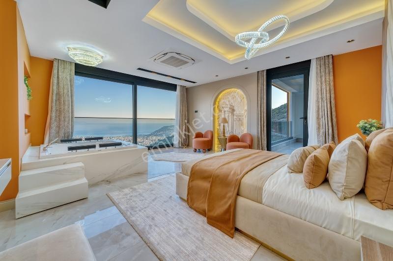Alanya Tepe Mah. Lüks Eşyalı Deniz Doğa Ve Kale Manzaralı Villa - Görsel 30