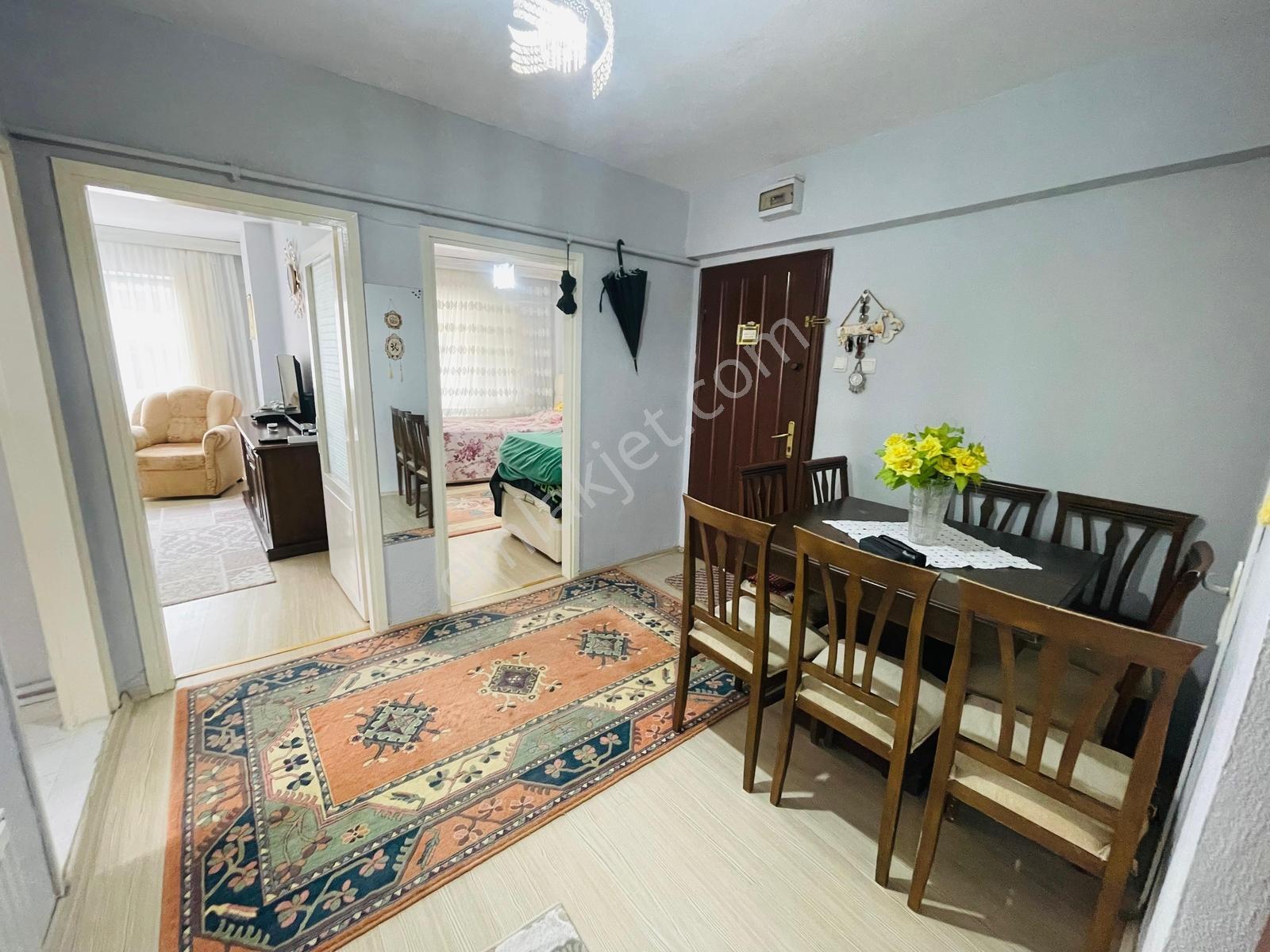 Özkan'dan C.tesi Pazarı Sahile 200 Mt Bakımlı 2+1 Satılık Daire - Görsel 20