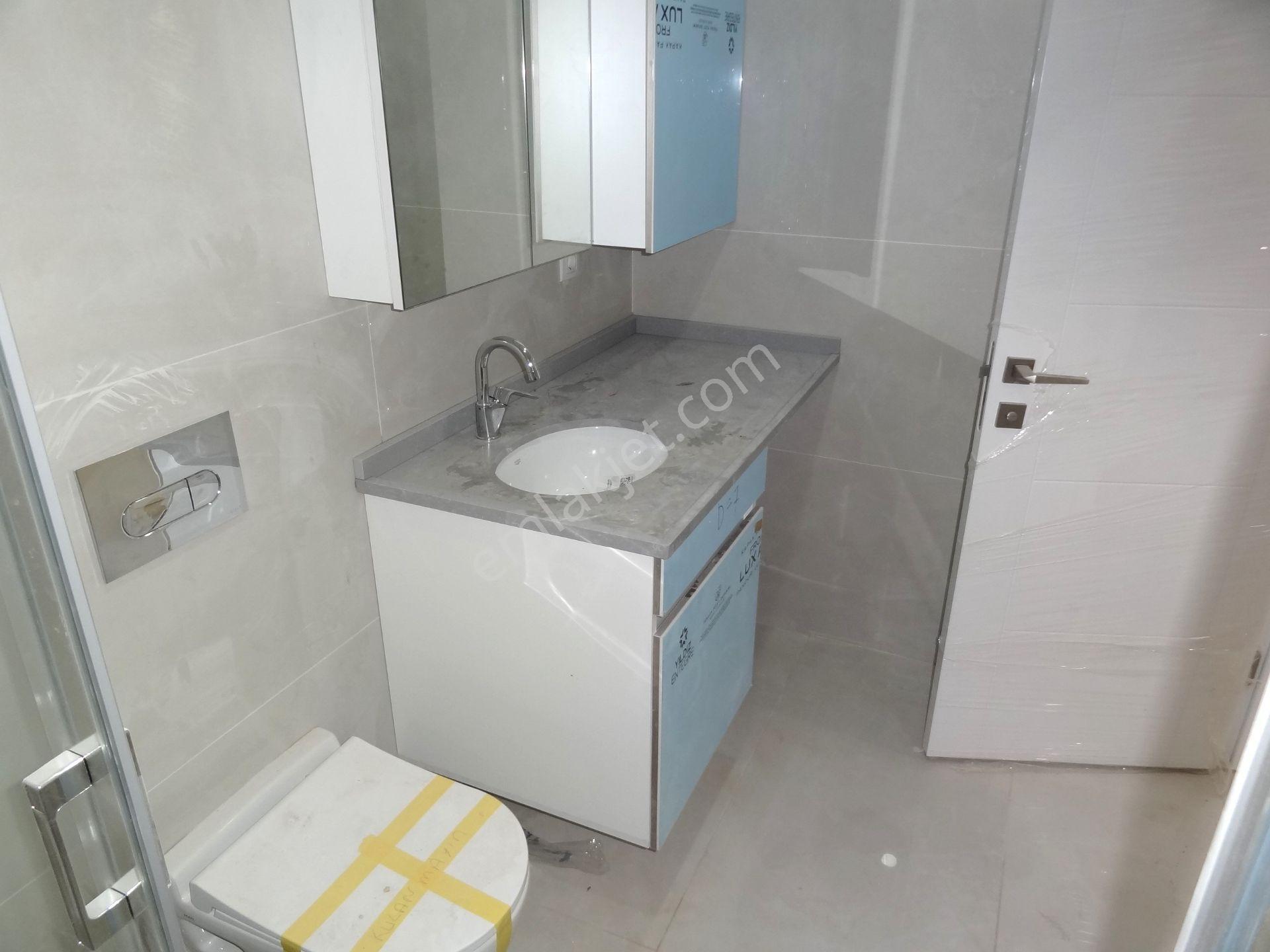 Erenköy Minibüs Cad.sıfır Kiralık Kombili Lüks Daire 3+1,106m2. - Görsel 23