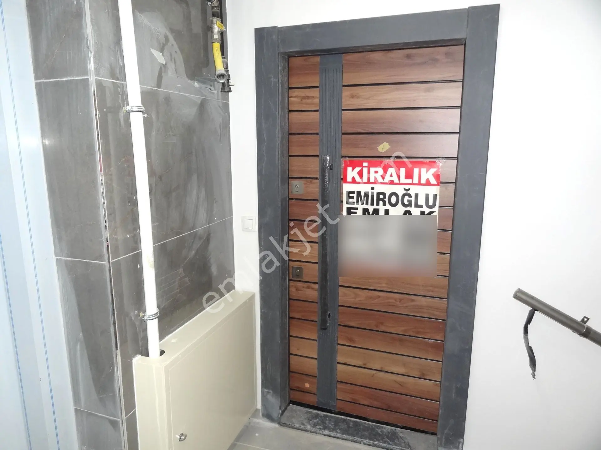 Erenköy Minibüs Cad.sıfır Kiralık Kombili Lüks Daire 3+1,106m2. - Görsel 3