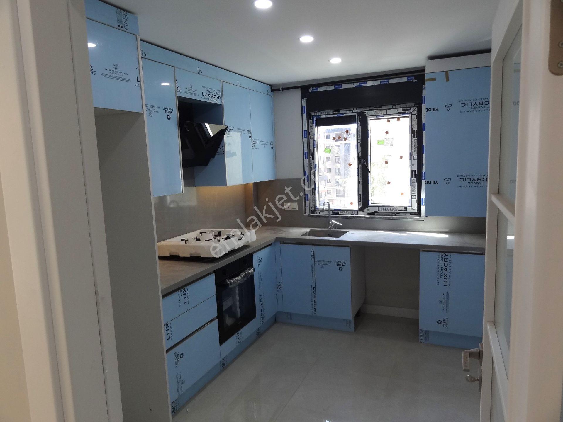 Erenköy Minibüs Cad.sıfır Kiralık Kombili Lüks Daire 3+1,106m2. - Görsel 20
