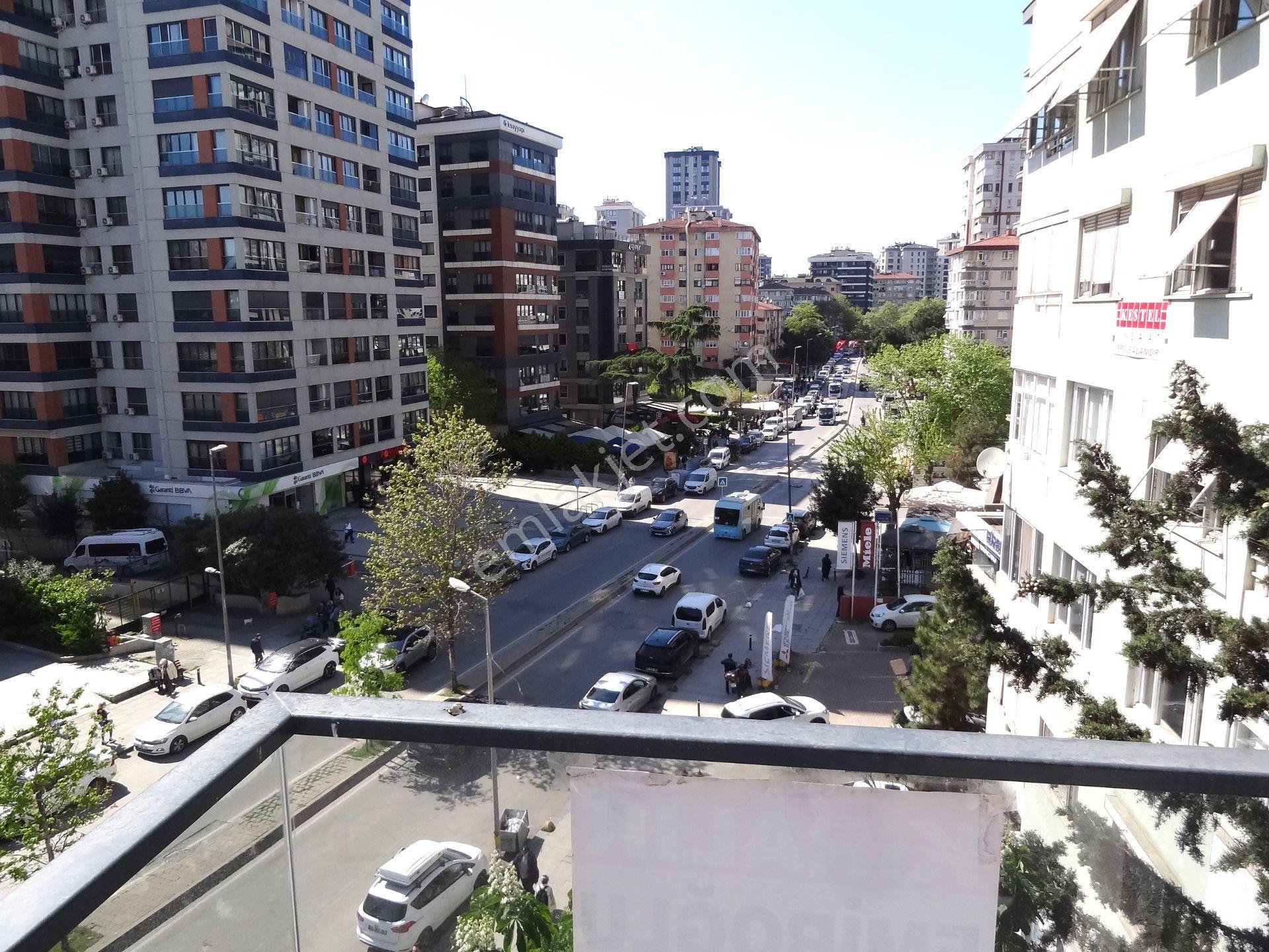 Erenköy Minibüs Cad.sıfır Kiralık Kombili Lüks Daire 3+1,106m2. - Görsel 15