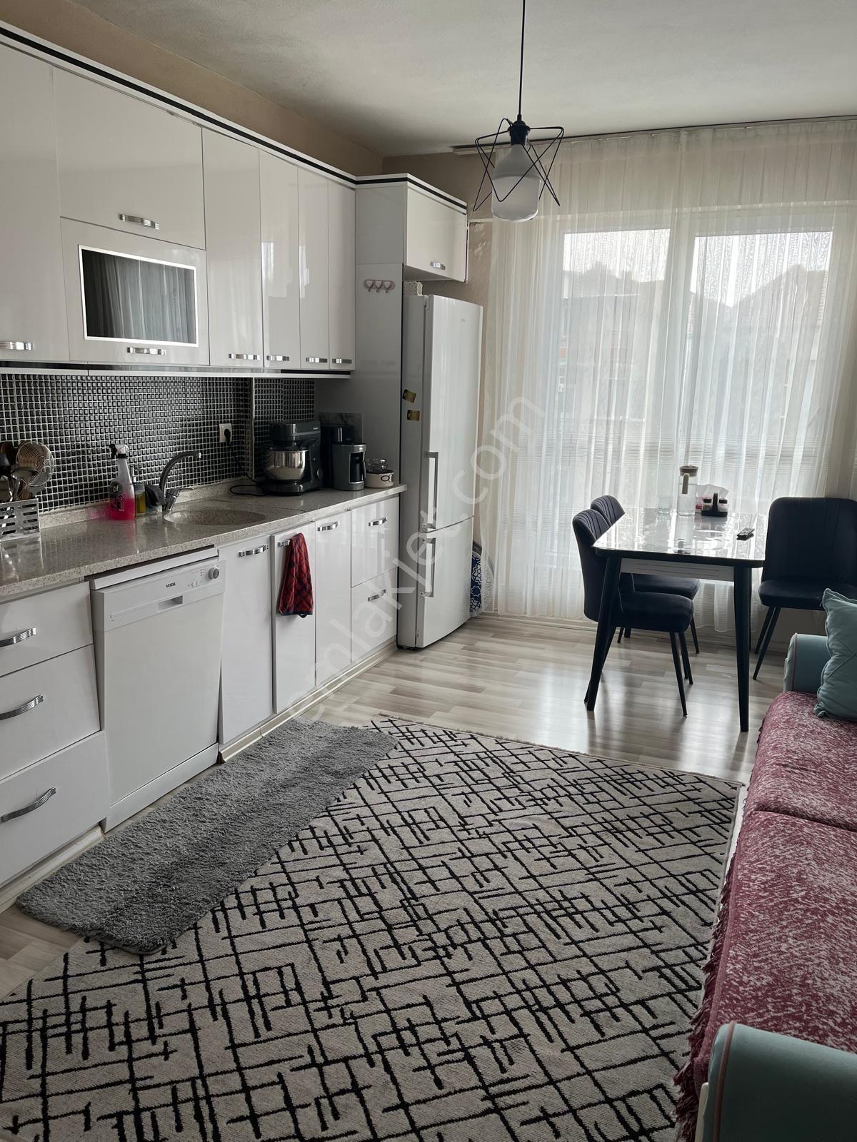 Hega'dan Pazartesi Pazarı Köşesinde 2+1 Bakımlı Geniş Daire - Görsel 27