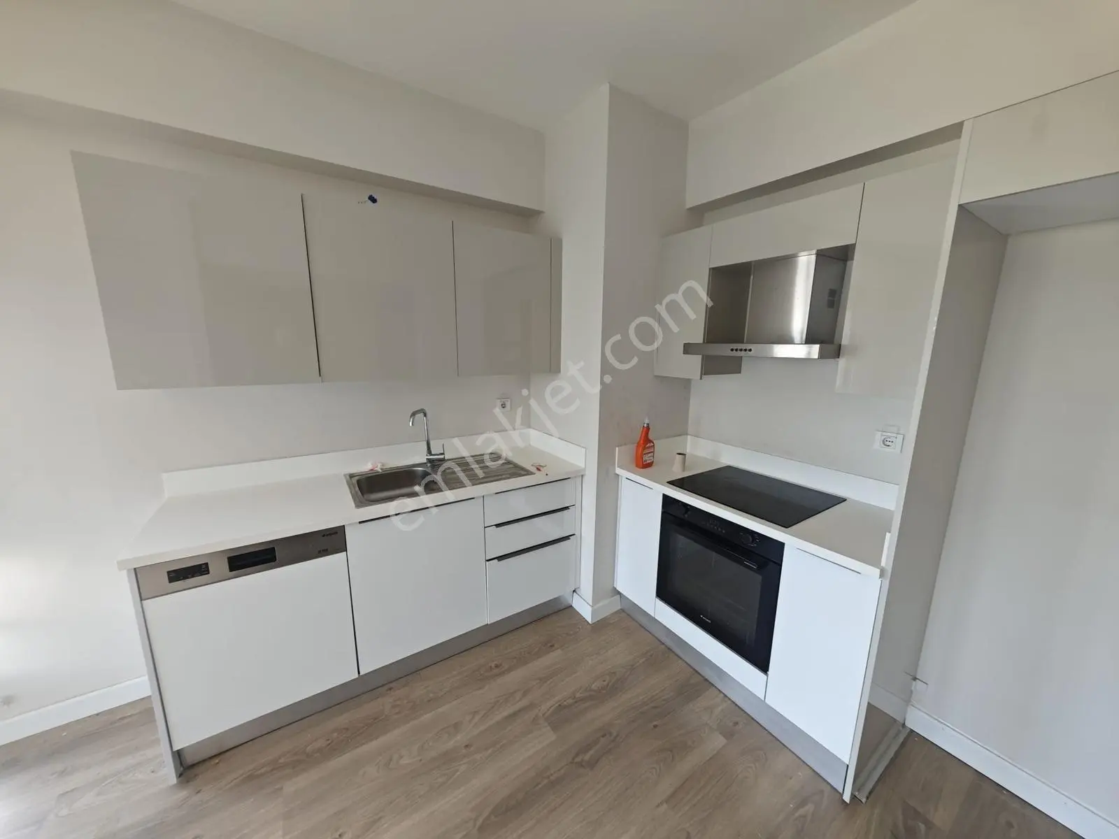 Suryapı Antalya'da Kiralık 2+1 Daire - Görsel 3