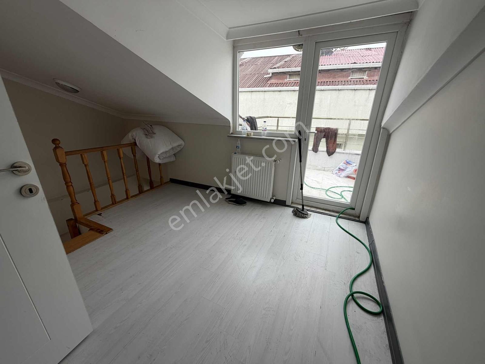 Arnavutköy Merkez Avlu Avm'ye Komşu Kiralık Dubleks 4 + 2 - Görsel 15