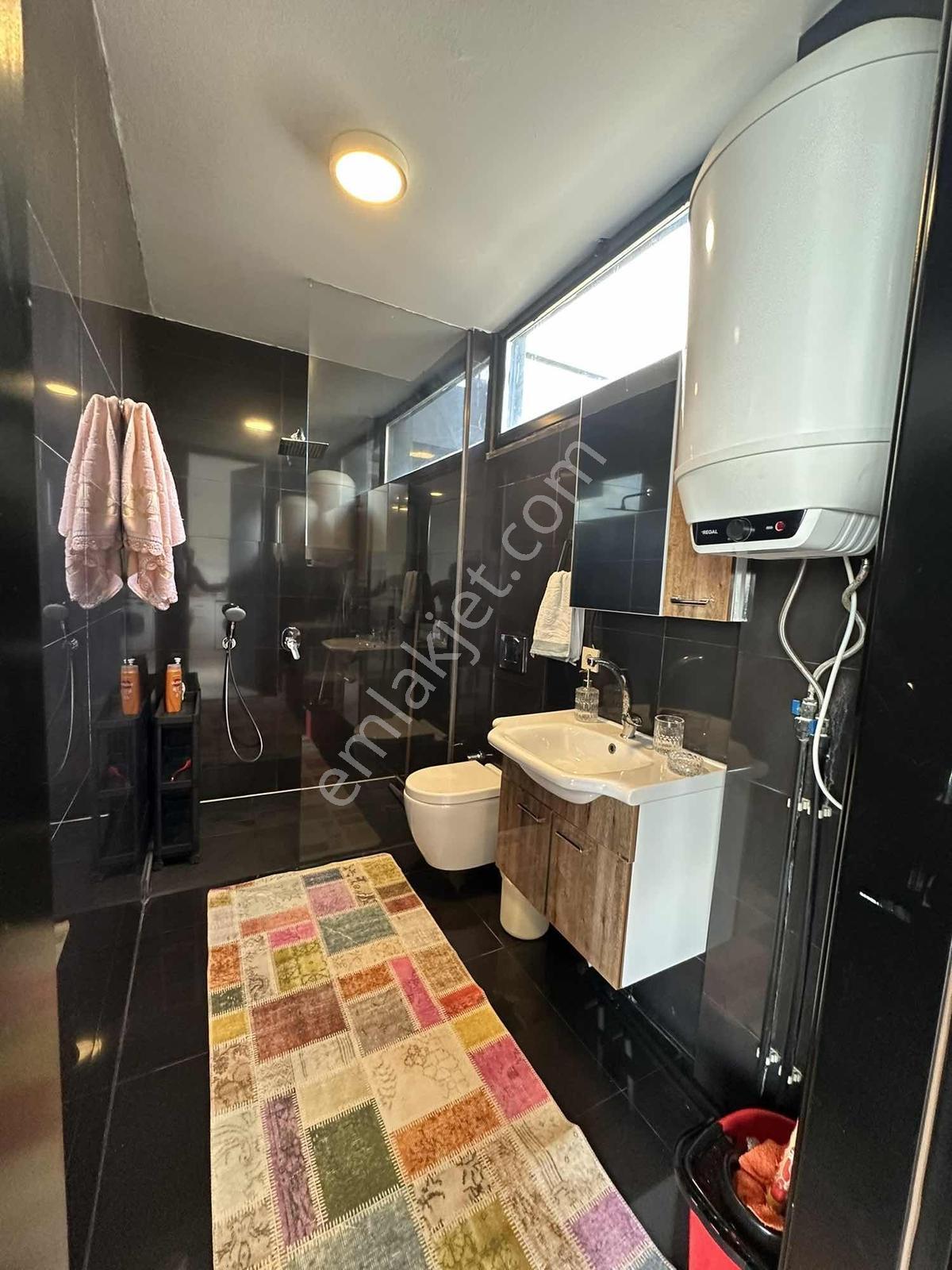 Muğla Milas Bodrum Meşelik Göl Havuz Doğa Manzaralı Kiralık 1+1 - Görsel 3