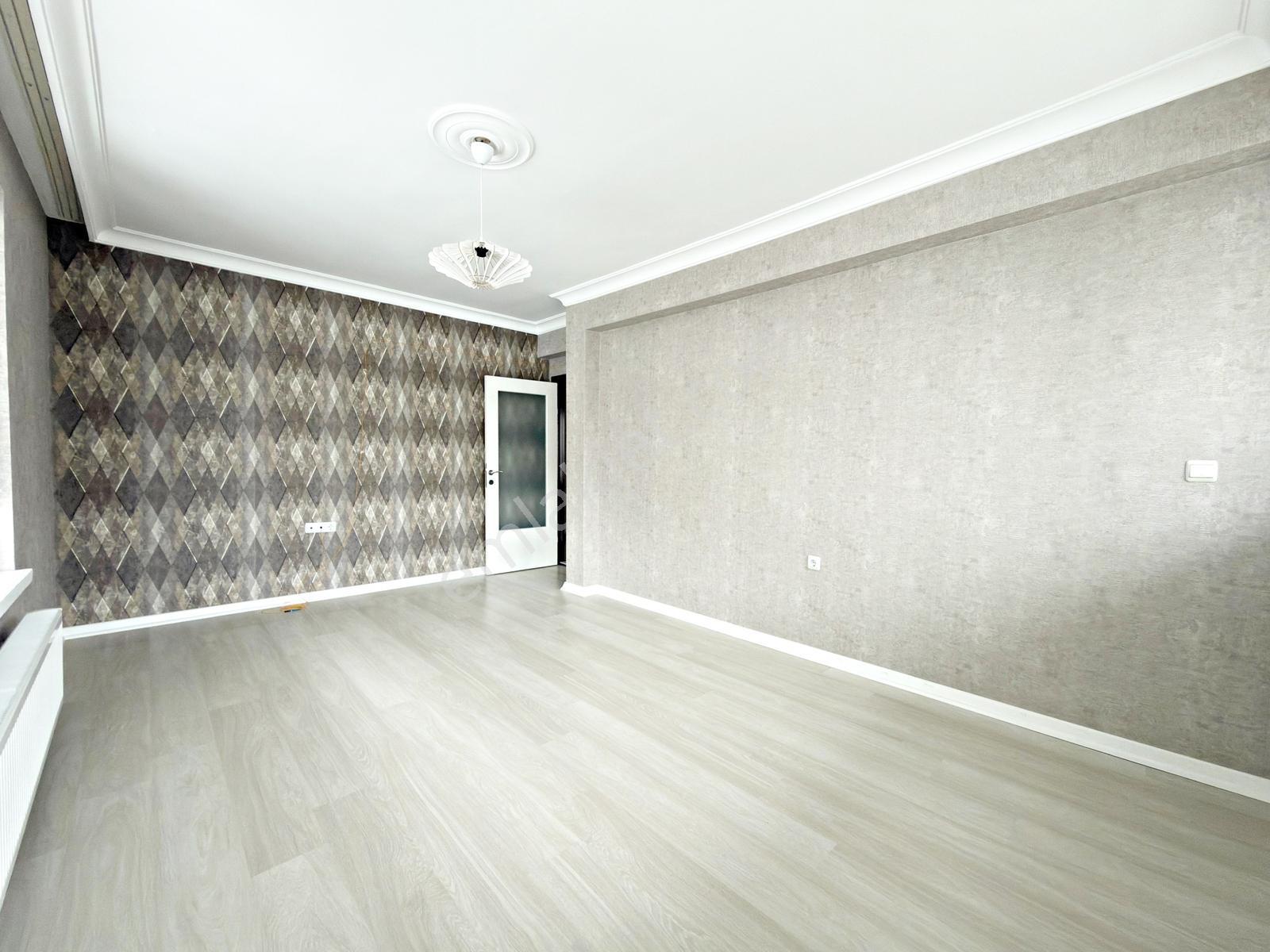 Karakaya Mah. Cadde Arkası Park Manzralı 3+1 Satılk Daire - Görsel 18