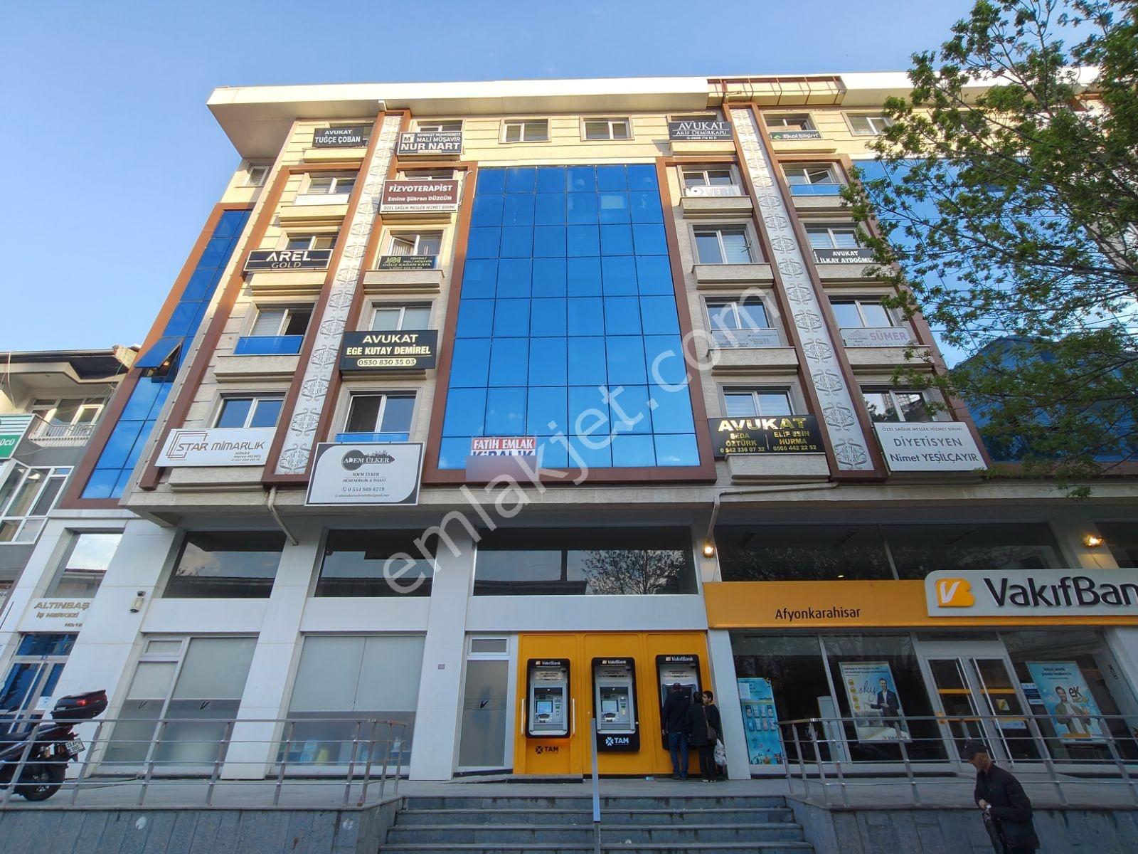 Afyon Lisesi Arkasi Vakıfbank Uzeri Kiralik Ofis - Görsel 9