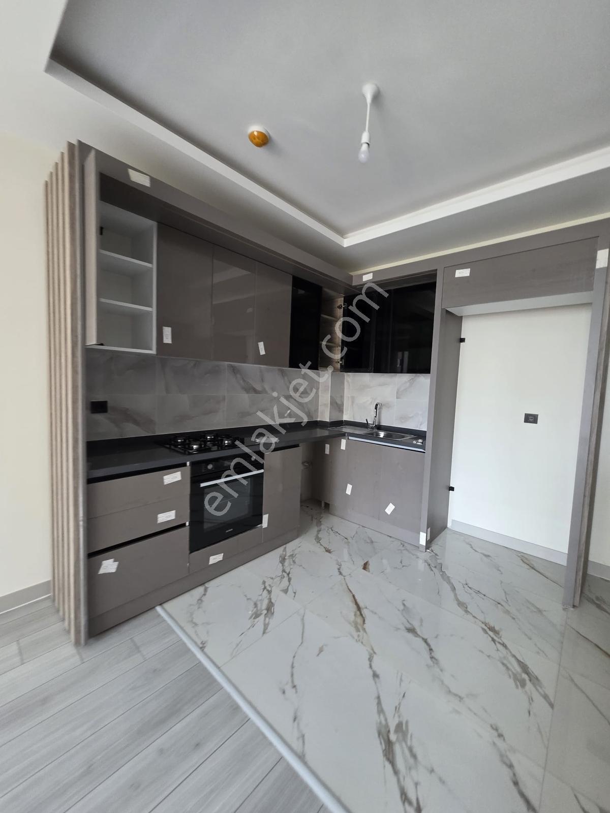 Mersin Erdemli Aşagı Tömük 2+1 Kiralık - Görsel 6