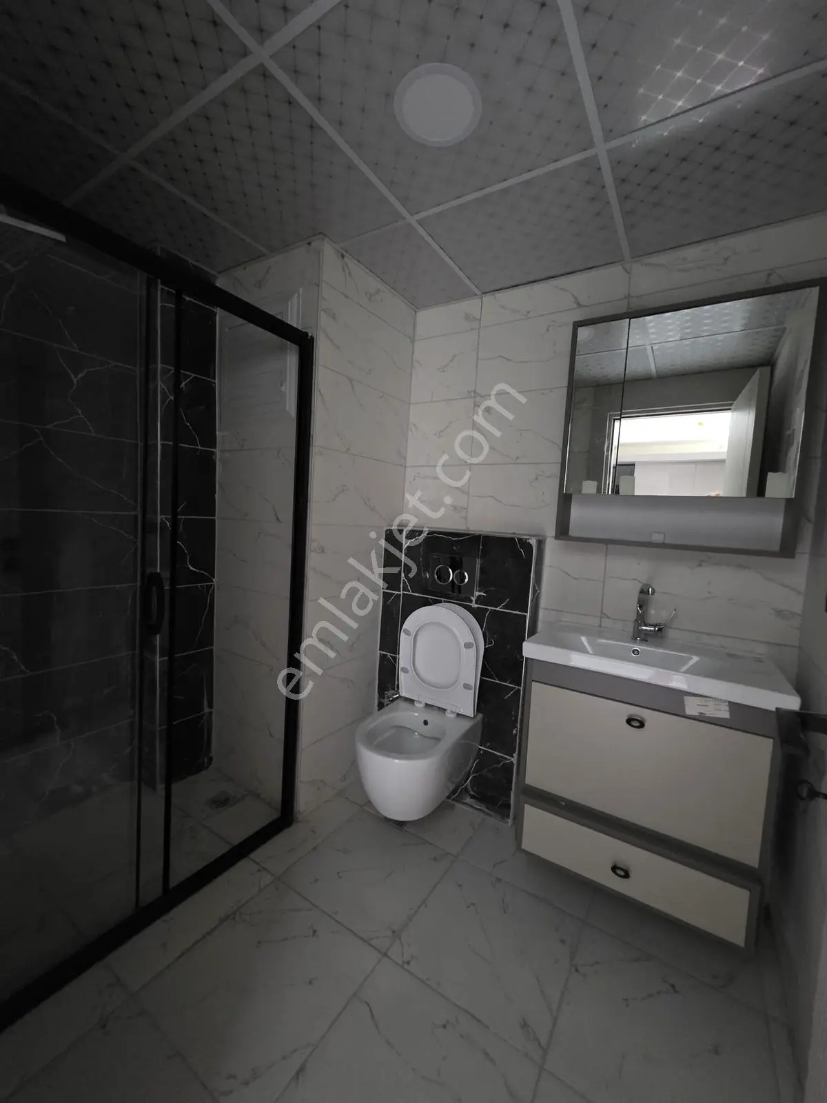 Mersin Erdemli Aşagı Tömük 2+1 Kiralık - Görsel 3