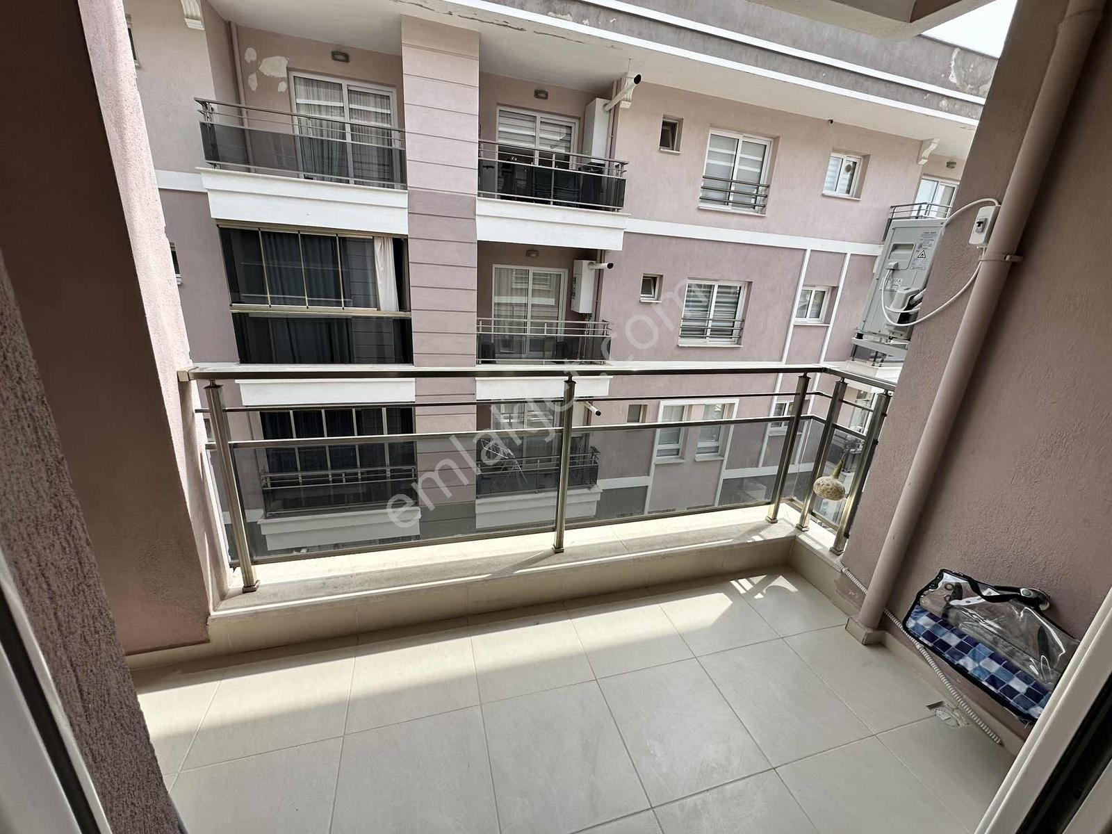 Kuşadası İkiçeşmelik Mahallesi Satılık 3+1 Daire - Görsel 28