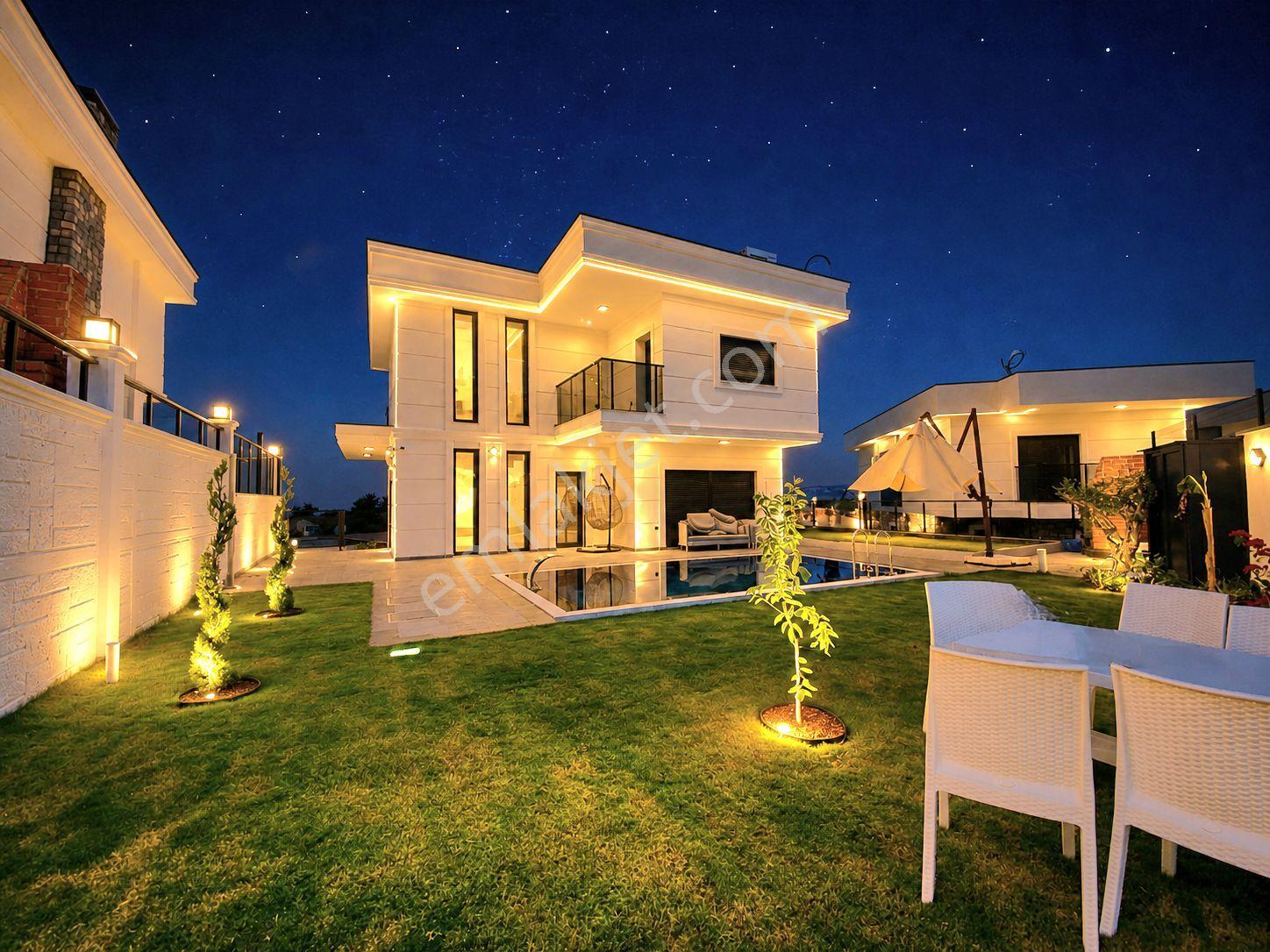 Kuşadası Davutlar Deniz Manzaralı Harika Lüks Villalar - Görsel 2
