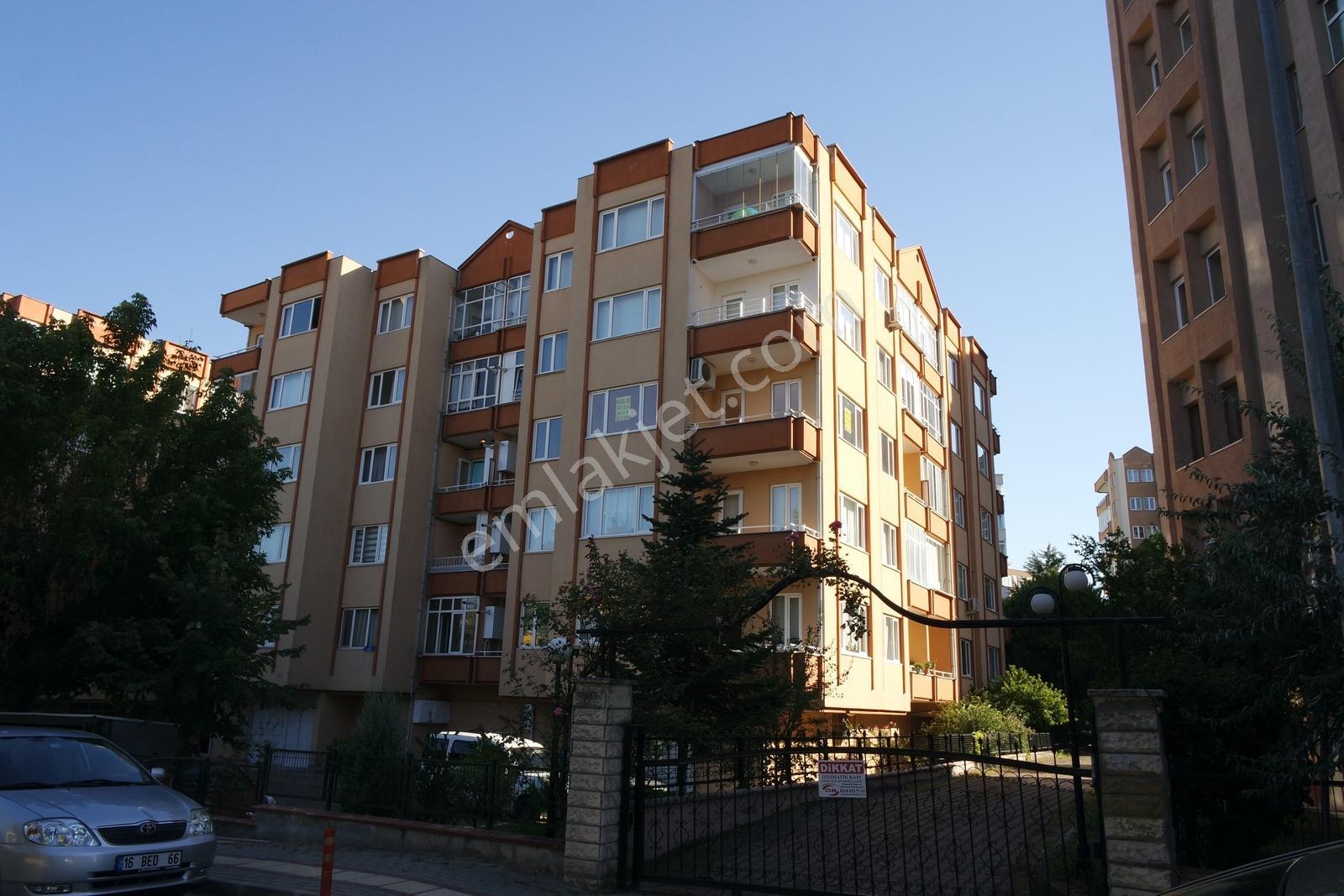 Esen'den Metroya Yakın Site İçi Arakat Kiralık Daire - Görsel 2