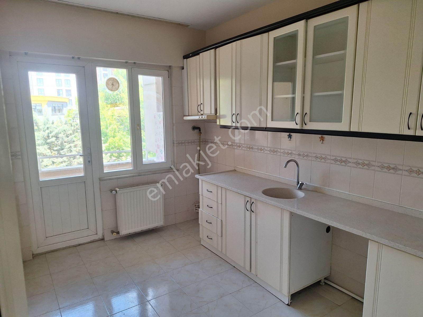 Esen'den Metroya Yakın Site İçi Arakat Kiralık Daire - Görsel 30