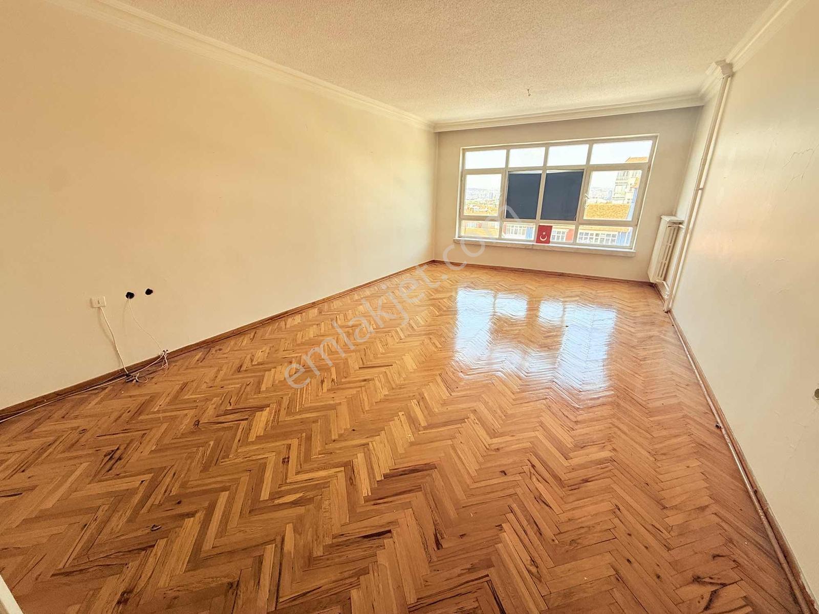 Çankaya Ayrancı Selimiye Caddesinde 3+1 Satılık Daire - Görsel 32