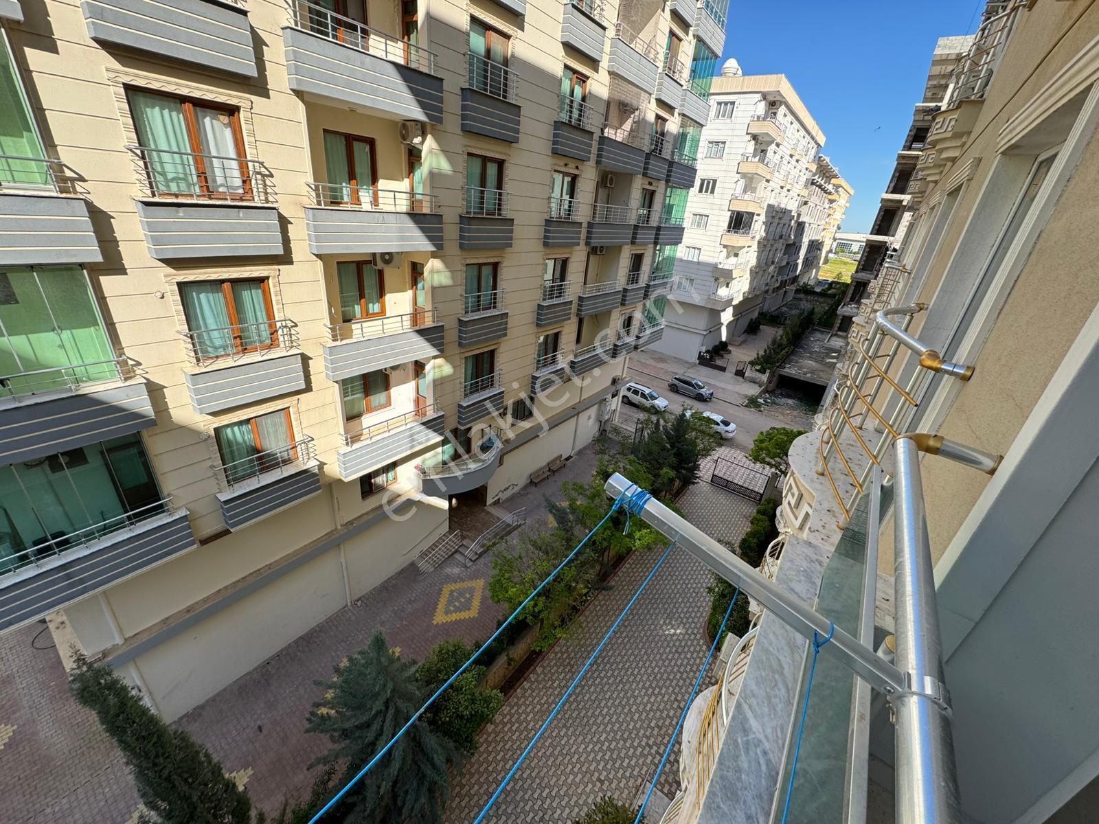 Ok Emlak’tan Hava Alanı Karşısı Kiralık 3+1 Daire Merkezi Konum - Görsel 12