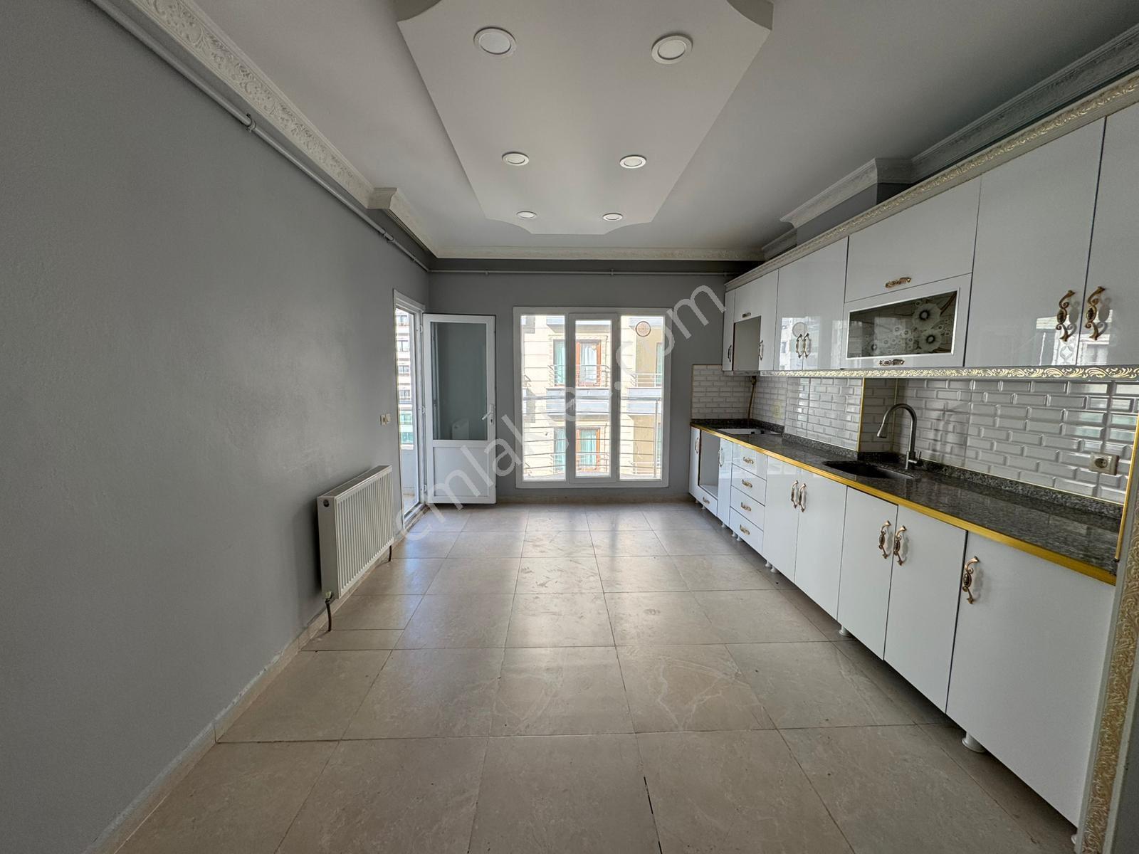 Ok Emlak’tan Hava Alanı Karşısı Kiralık 3+1 Daire Merkezi Konum - Görsel 9