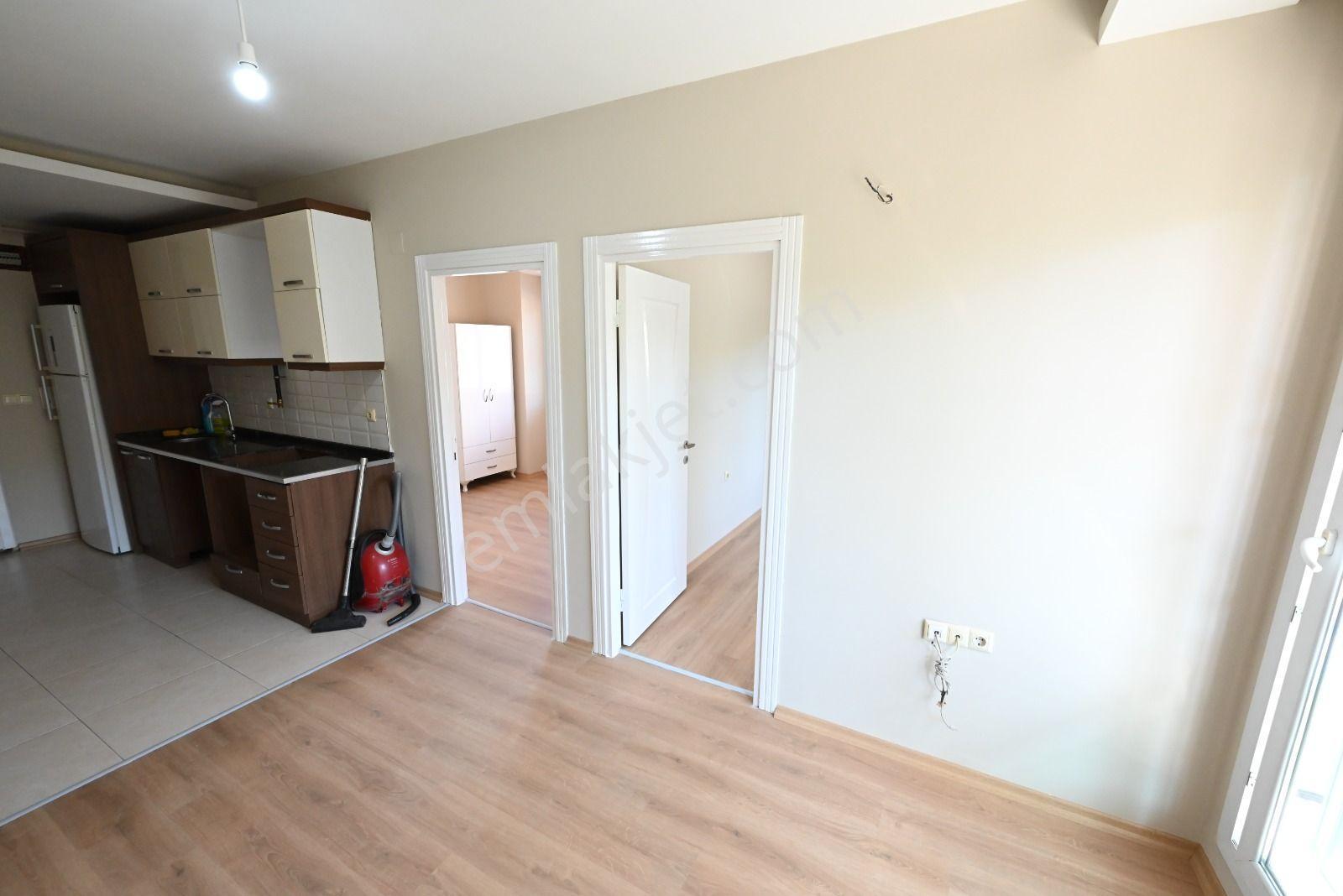 Üstünkent'ten Çiftlikköy'de Sayapark'a Yakın Kiralık 2+1 Daire - Görsel 8