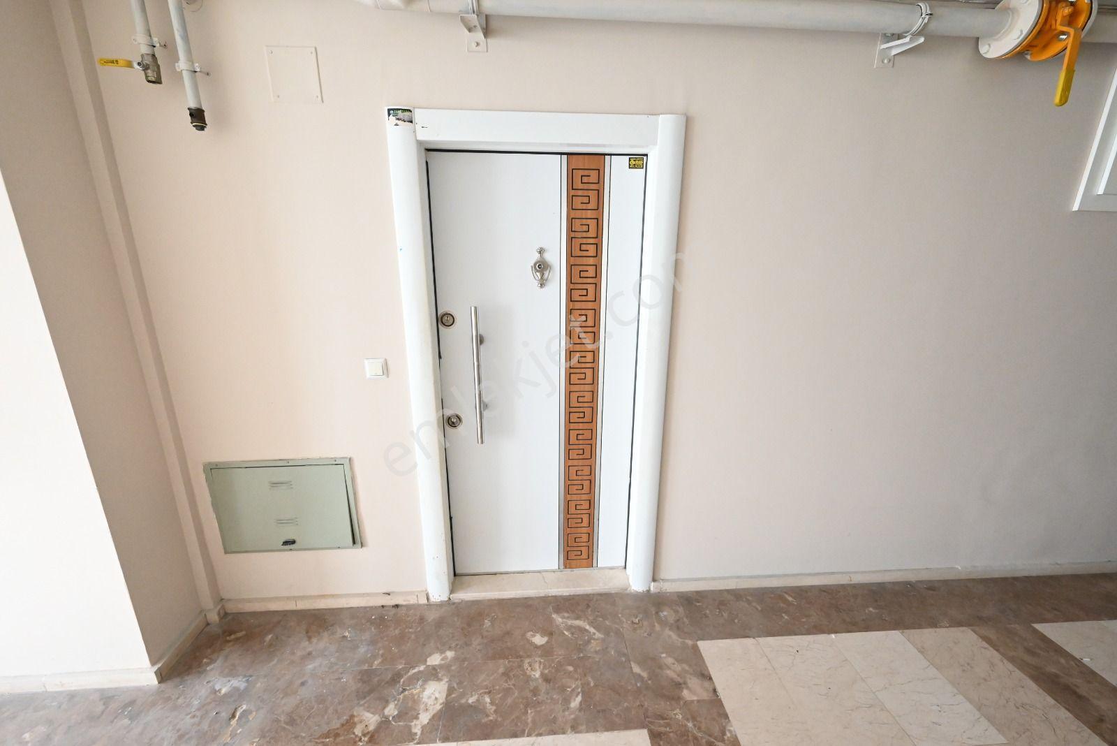 Üstünkent'ten Çiftlikköy'de Sayapark'a Yakın Kiralık 2+1 Daire - Görsel 32