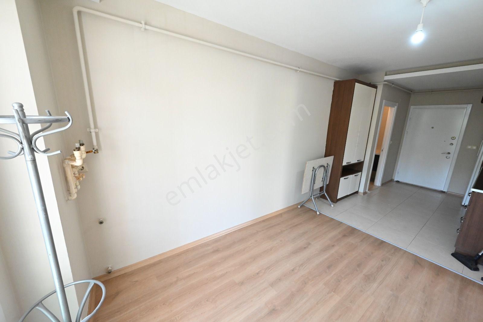 Üstünkent'ten Çiftlikköy'de Sayapark'a Yakın Kiralık 2+1 Daire - Görsel 7