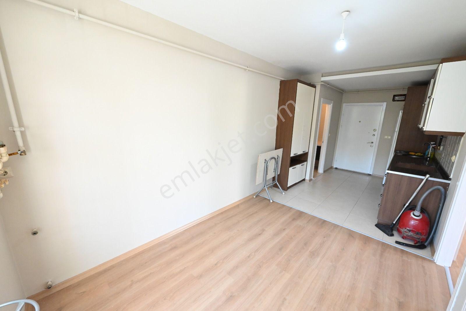Üstünkent'ten Çiftlikköy'de Sayapark'a Yakın Kiralık 2+1 Daire - Görsel 6