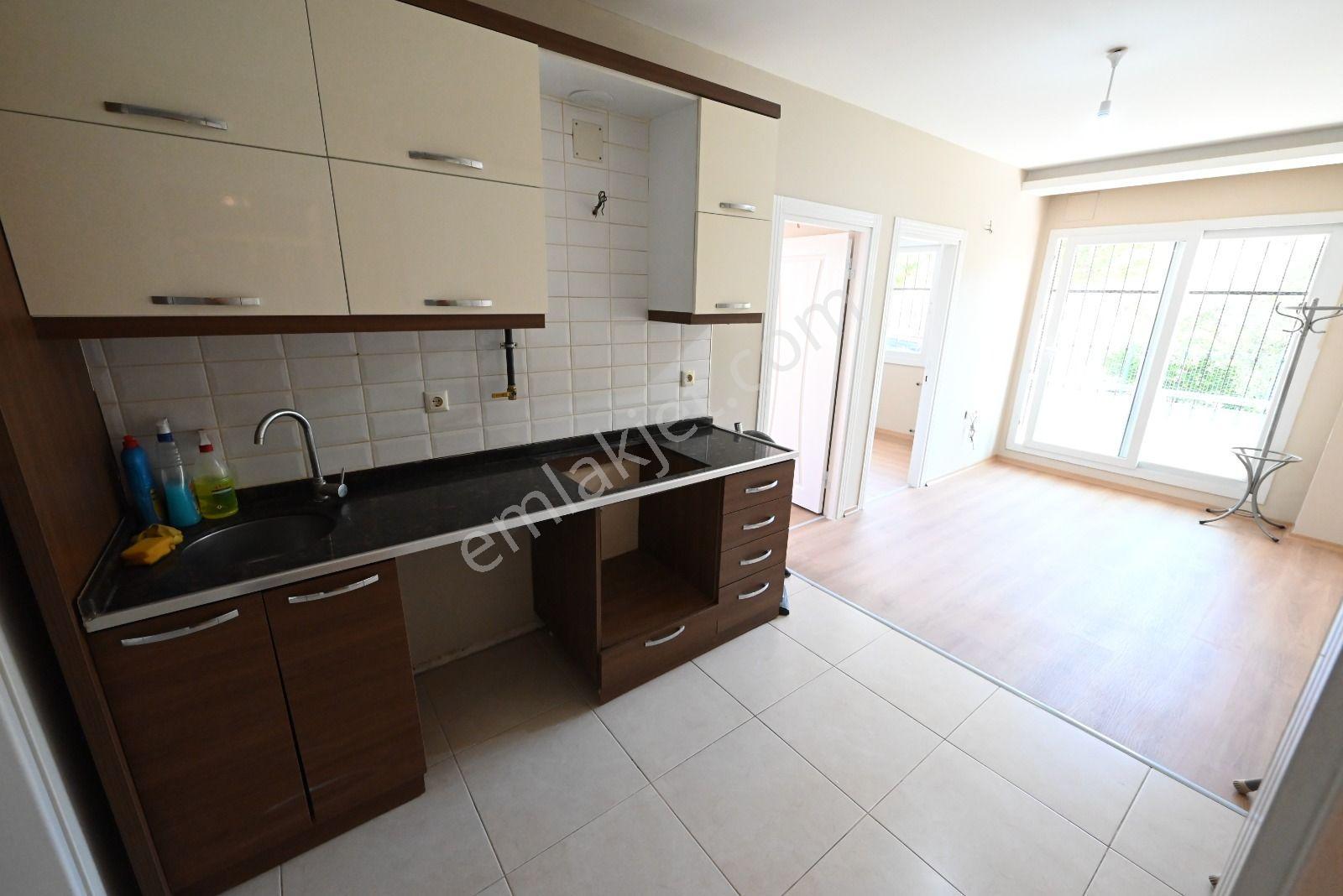 Üstünkent'ten Çiftlikköy'de Sayapark'a Yakın Kiralık 2+1 Daire - Görsel 17