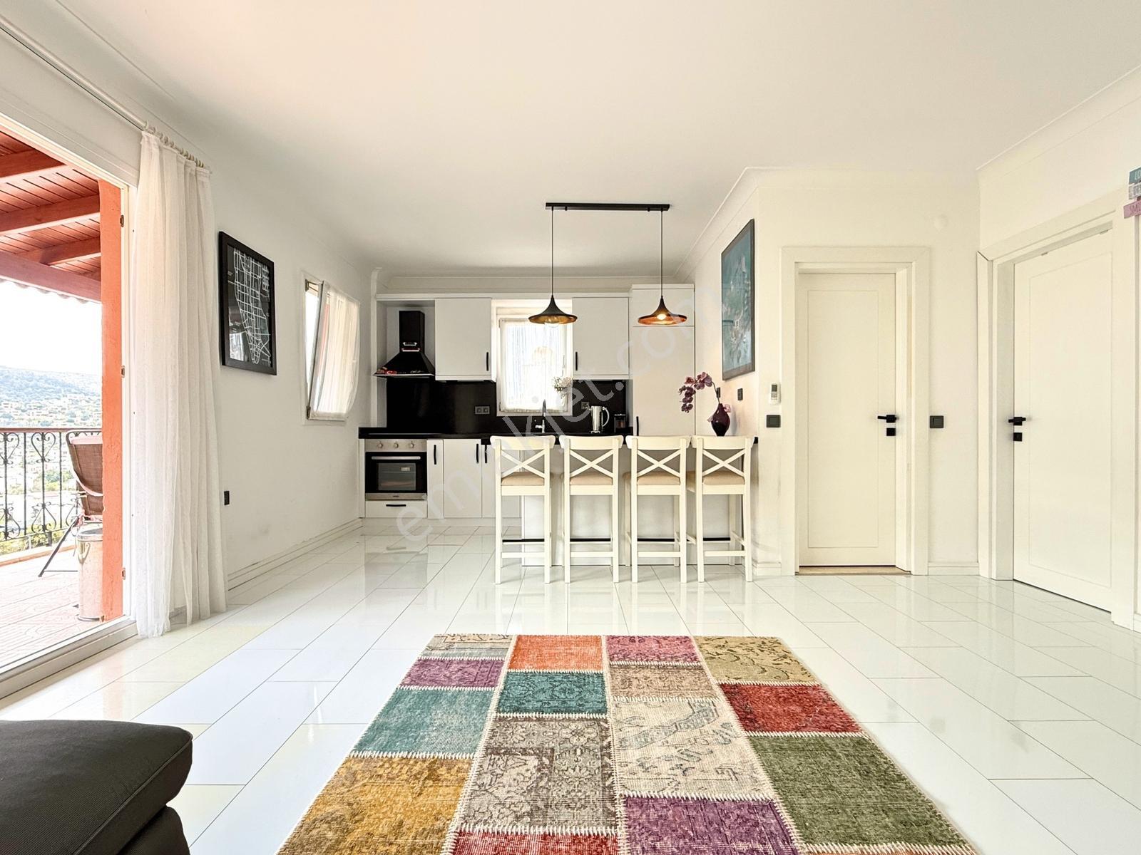 Bodrum Umurca Deniz Manzaralı Geniş Balkonlu Satılık 2+1 Daire - Görsel 11