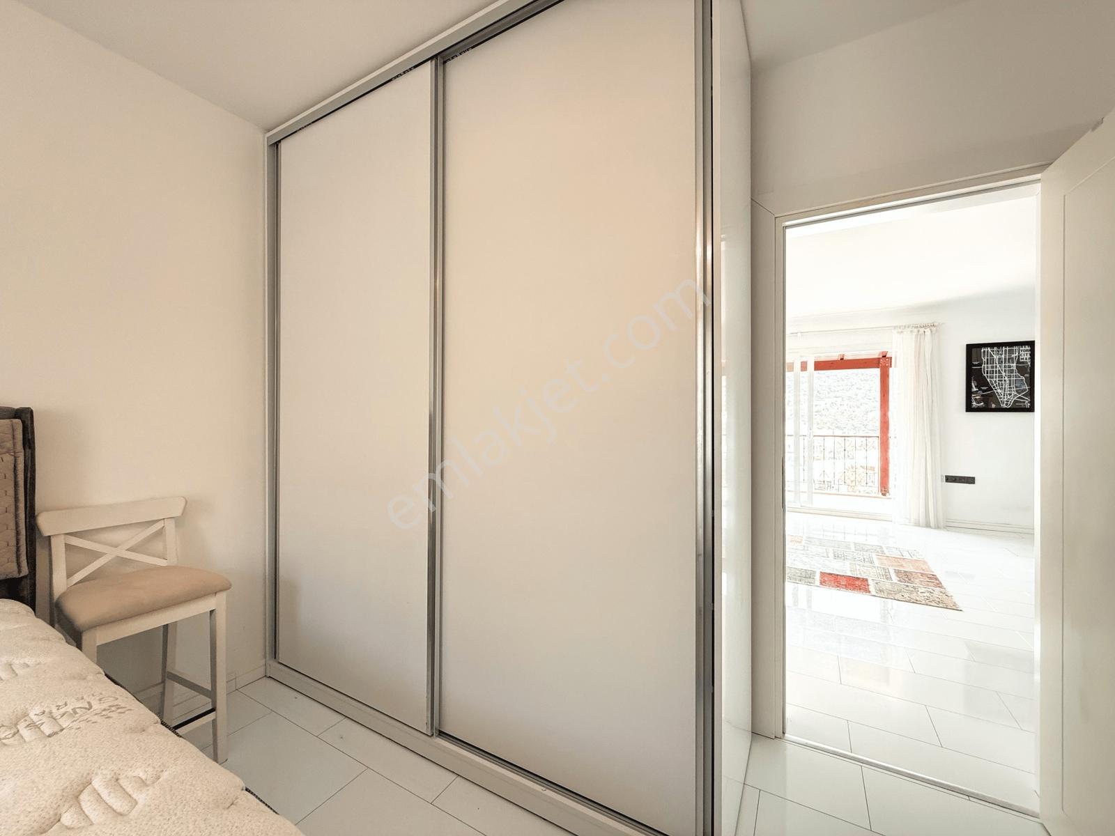 Bodrum Umurca Deniz Manzaralı Geniş Balkonlu Satılık 2+1 Daire - Görsel 10