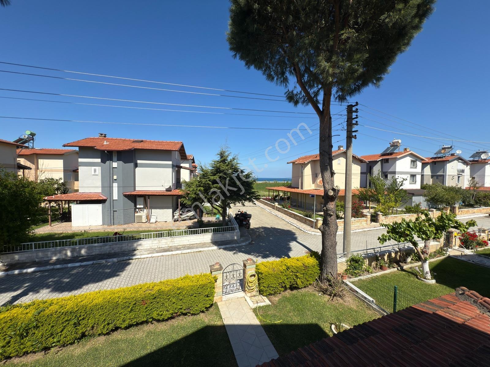 Davutlar Köyüm Sitesi, Denize Çok Yakın 5+1 Tek Müstakil Villa - Görsel 23