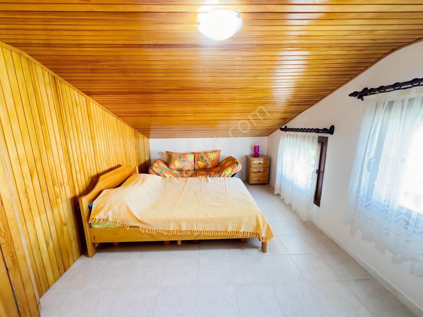 Davutlar Köyüm Sitesi, Denize Çok Yakın 5+1 Tek Müstakil Villa - Görsel 15
