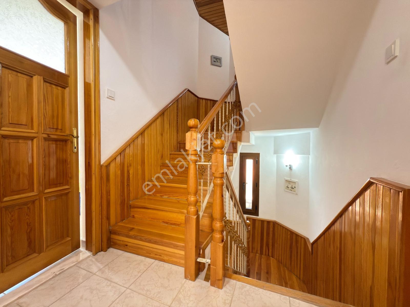 Davutlar Köyüm Sitesi, Denize Çok Yakın 5+1 Tek Müstakil Villa - Görsel 19