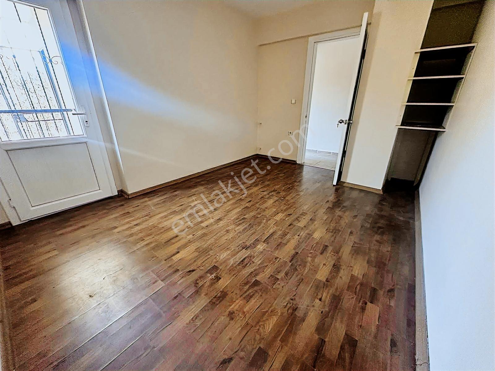 Karabağlar'da 2+1 90 M2 Geniş Site İçi Kiralık Daire - Görsel 29