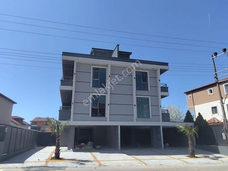Çelik-ay Gayrimenkul'den Başiskele Kiralık Daire