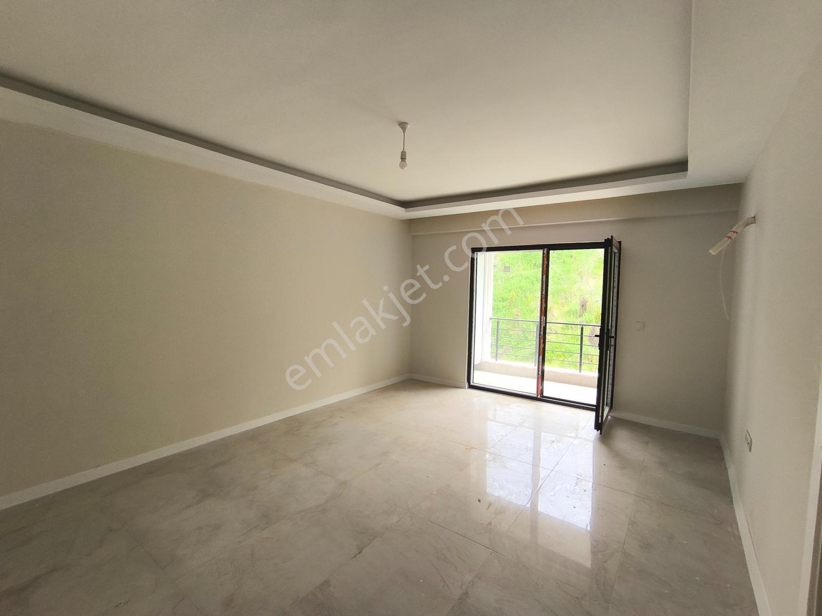 Turyaptan Sapanca Ünlüce Havuzlu Sitede Ayrı Mutfaklı 3+1 Daire - Görsel 30