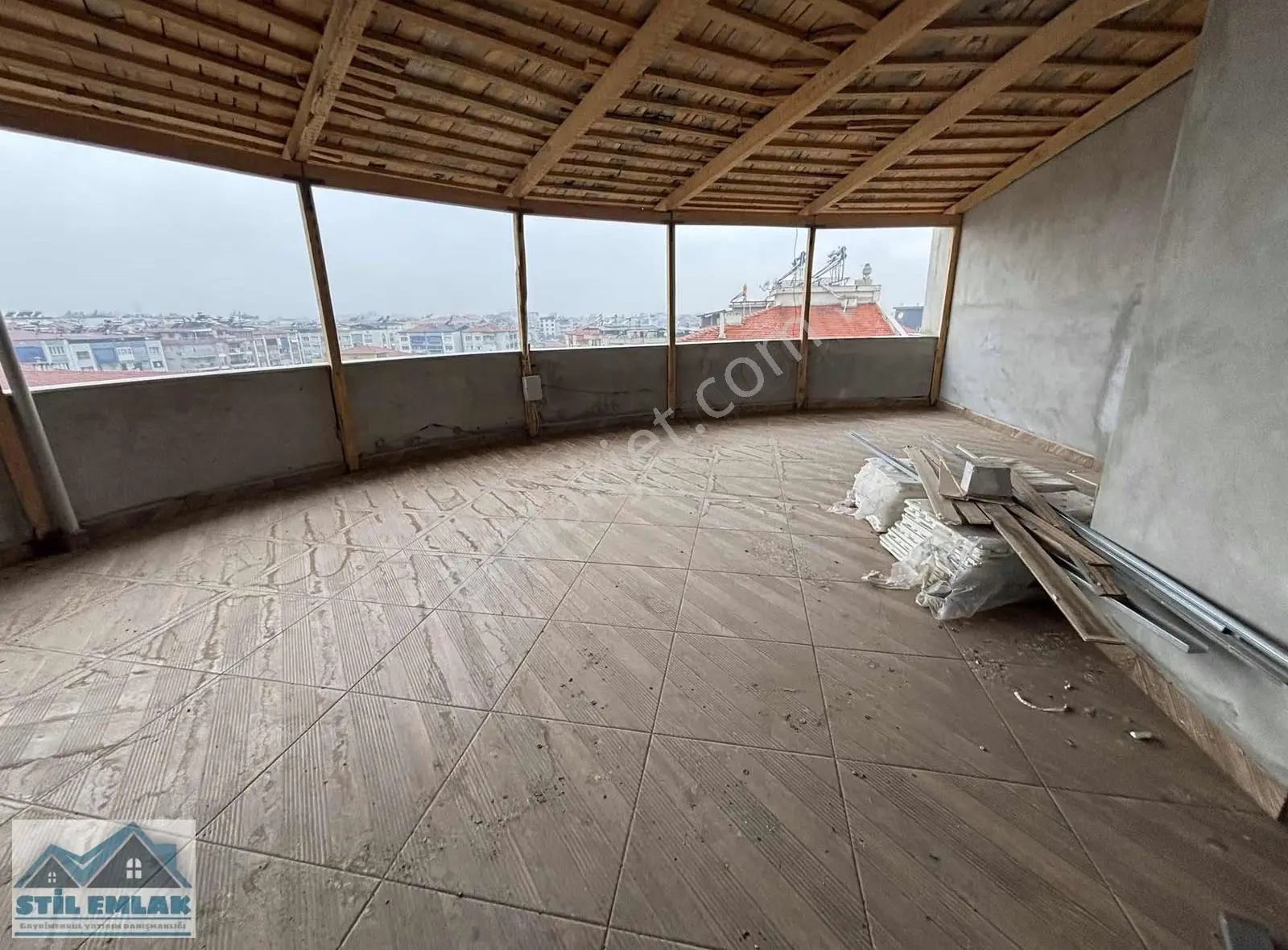 Salihli Satılık Sıfır Özel Otoparklı 5+1 Dubleks Daire - Görsel 2