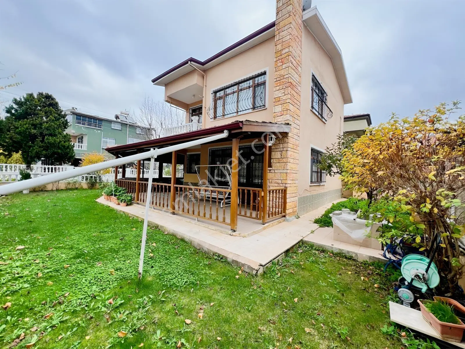 Redstone'dan Yeğen 1 Sitesi'nde Satılık 4+1 Villa