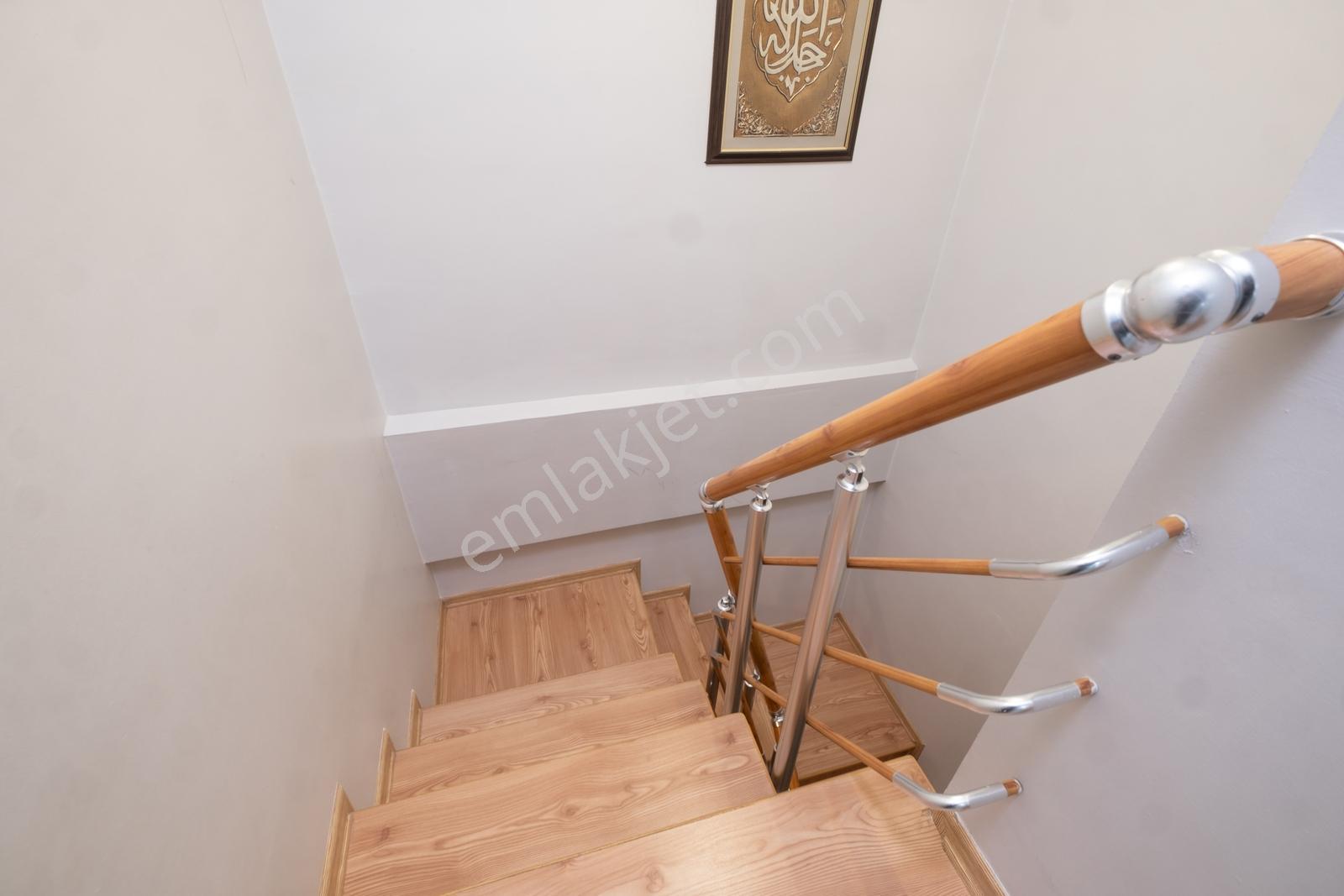 Remax Advantage'den Beşevler Merkezi Konumda 5+1 Satılık Dubleks - Görsel 29