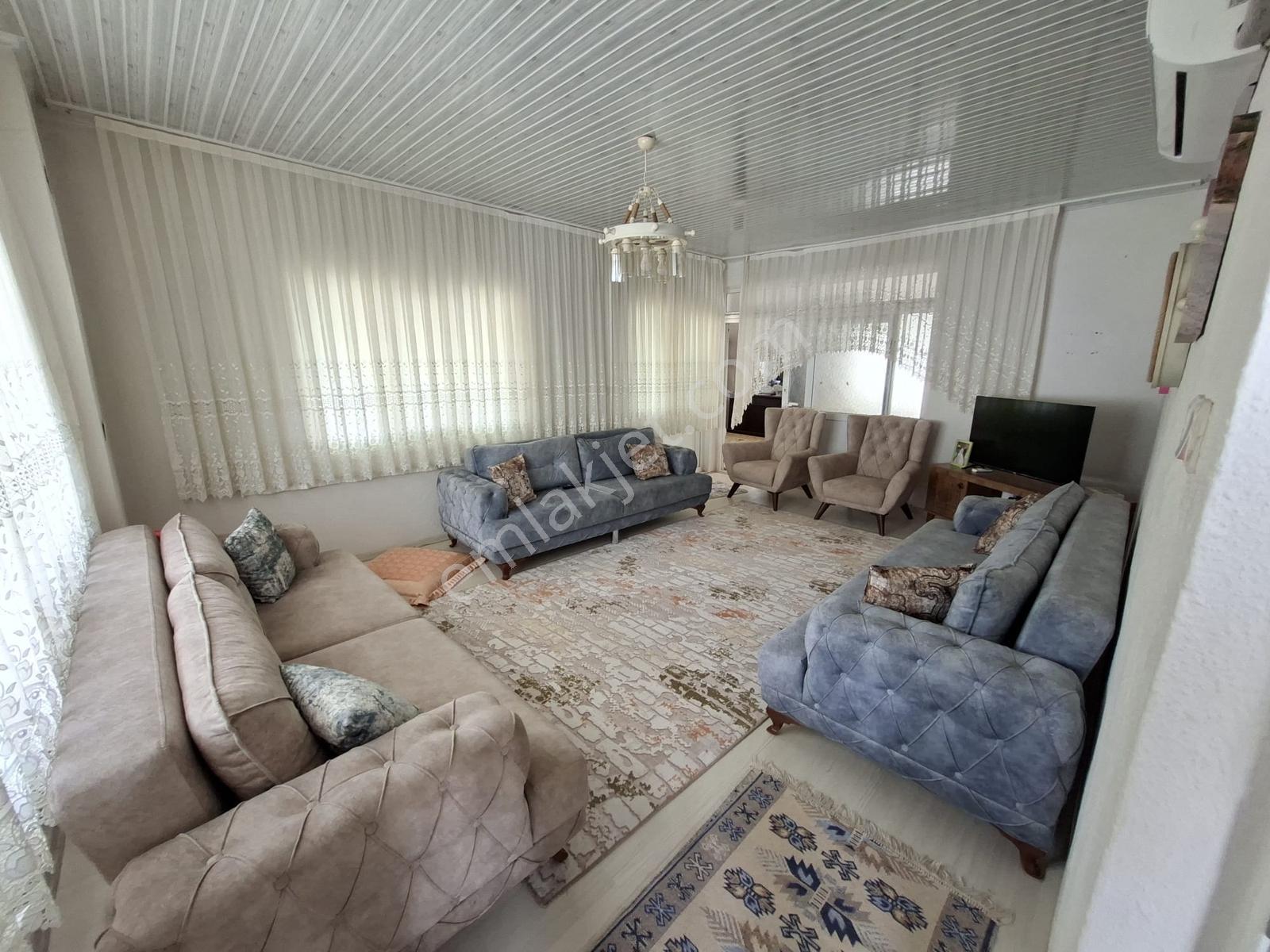 28 Dönüm Köy Evi, 4 Hayvan Damı, Havuz, 2 Katlı Ev, 1 Köyevi - Görsel 15