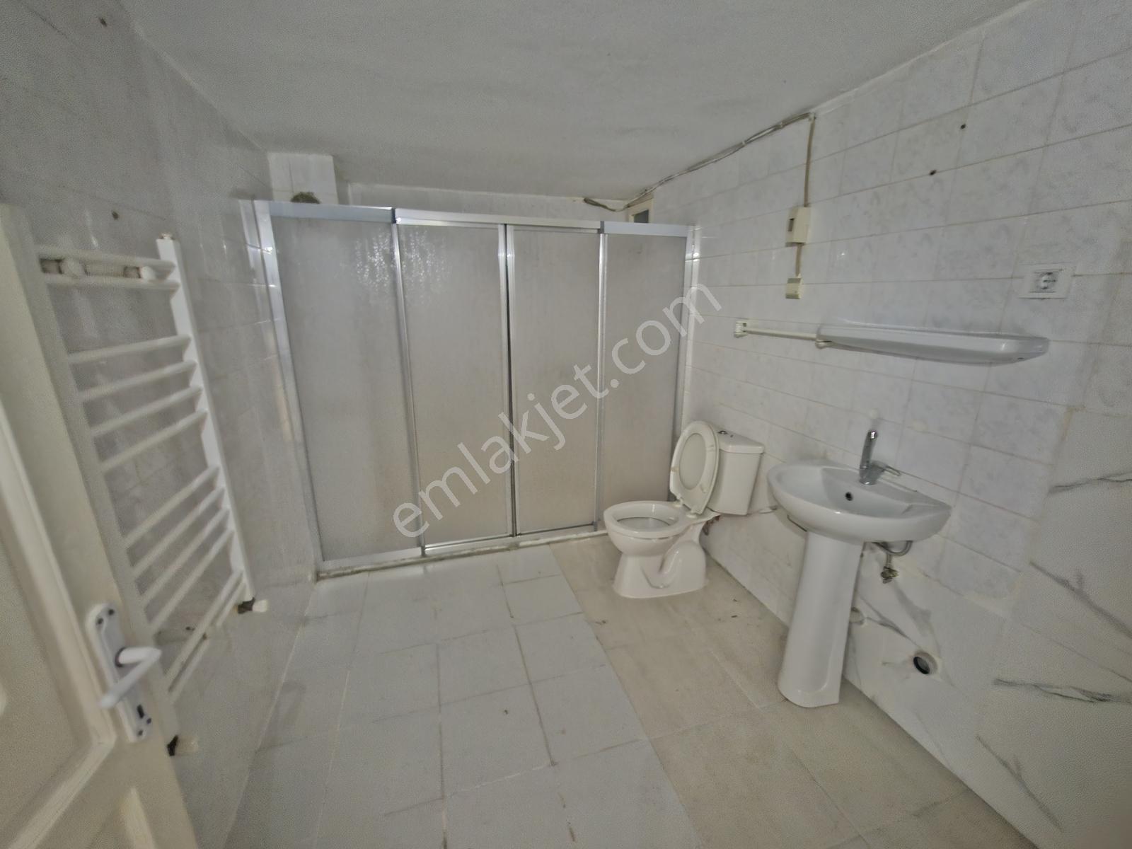 3+1 Kiralık Daire,sakin Konum, Masrafsız, Doğalgazlı, Ara Kat. - Görsel 20