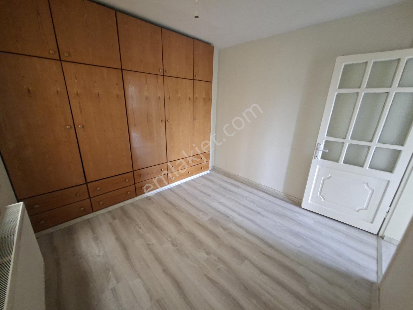 3+1 Kiralık Daire,sakin Konum, Masrafsız, Doğalgazlı, Ara Kat. - Görsel 7