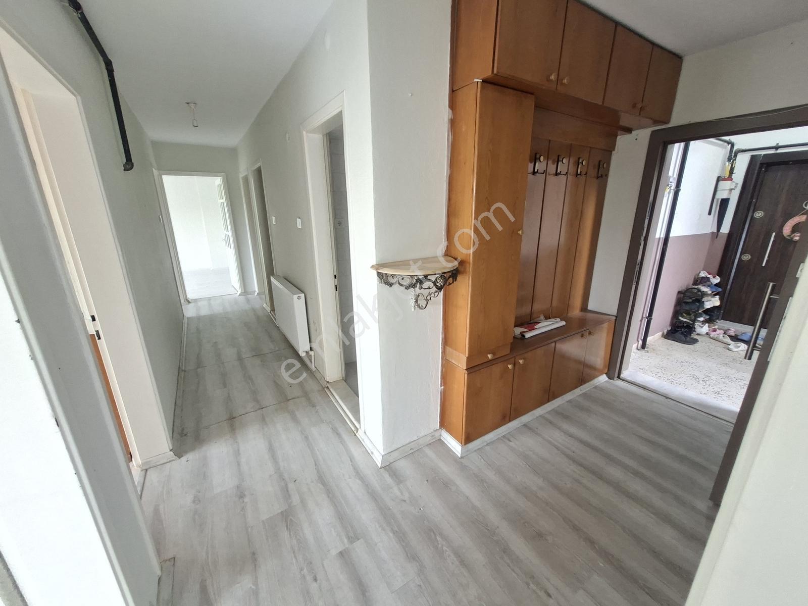 3+1 Kiralık Daire,sakin Konum, Masrafsız, Doğalgazlı, Ara Kat. - Görsel 9